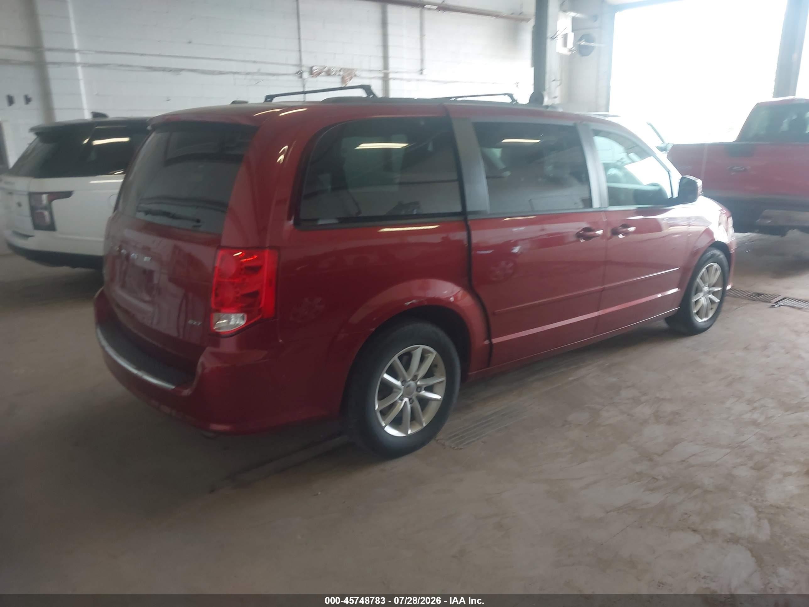 2015 Dodge Grand Caravan Sxt Red vin: 2C4RDGCG0FR575615