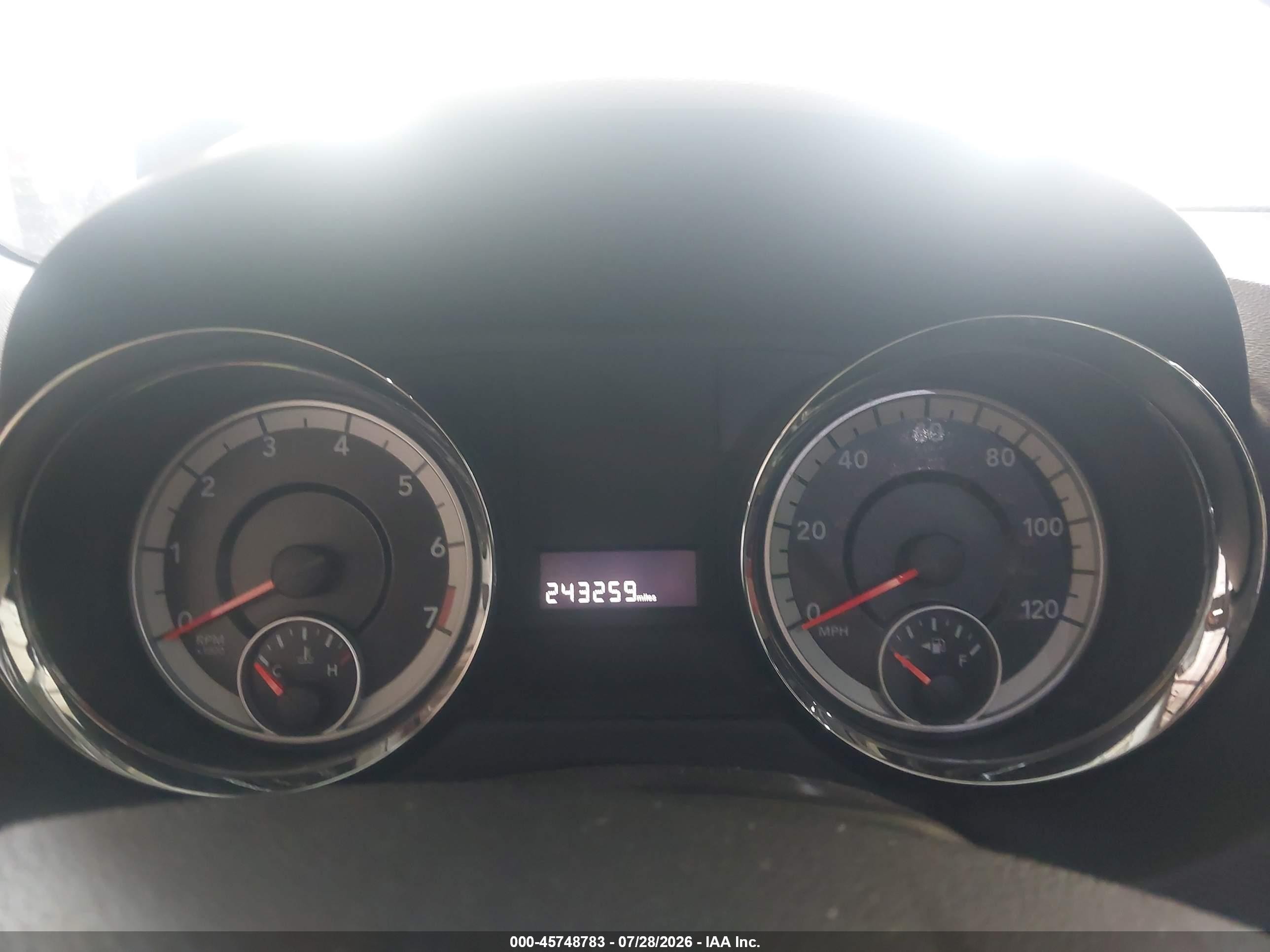 2015 Dodge Grand Caravan Sxt Red vin: 2C4RDGCG0FR575615