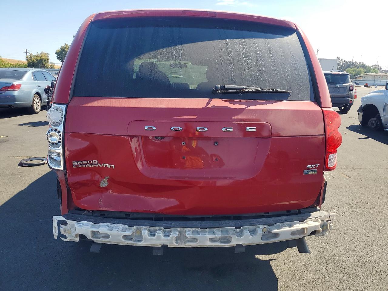 2015 Dodge Grand Caravan Sxt Red vin: 2C4RDGCG0FR603848