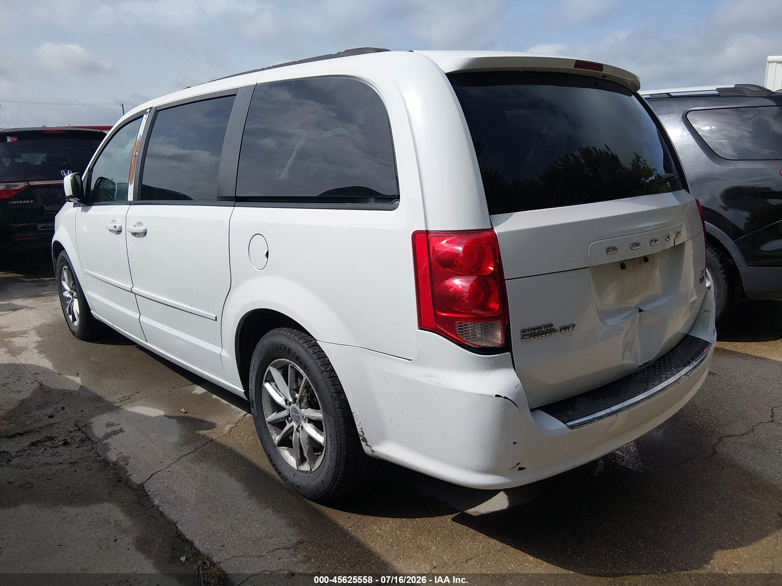 2015 Dodge Grand Caravan Sxt White vin: 2C4RDGCG0FR632427