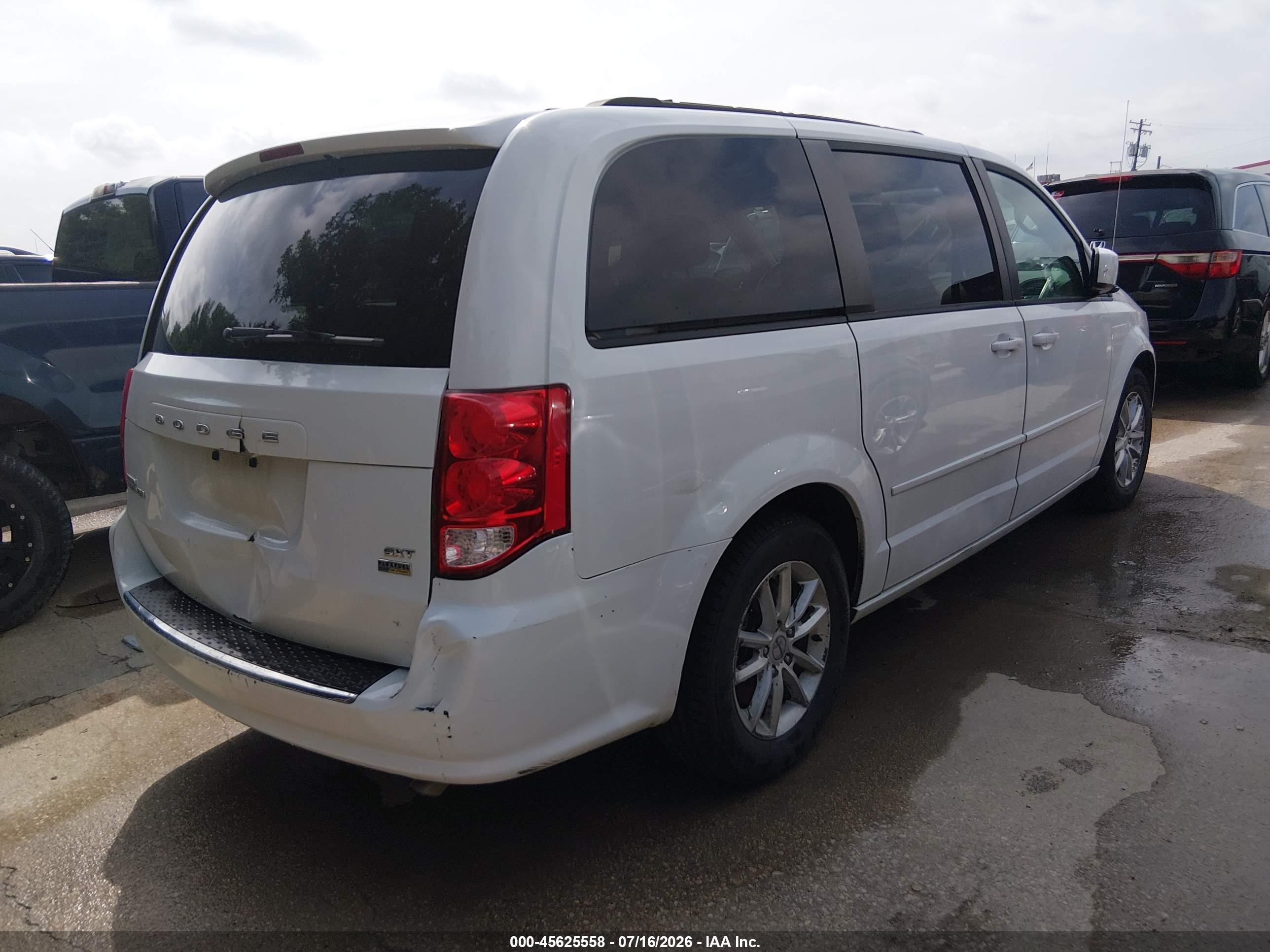 2015 Dodge Grand Caravan Sxt White vin: 2C4RDGCG0FR632427