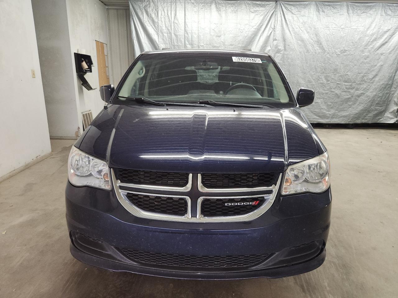2015 Dodge Grand Caravan Sxt Blue vin: 2C4RDGCG0FR718692 Damage: Hood, Dent(S) W/ Paint Dmg, 2 To 3 Inches