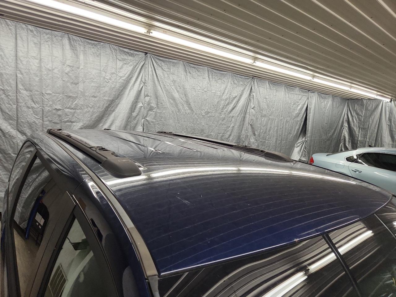 2015 Dodge Grand Caravan Sxt Blue vin: 2C4RDGCG0FR718692 Damage: Roof, Heavy Scratch, 5 To 6 Inches