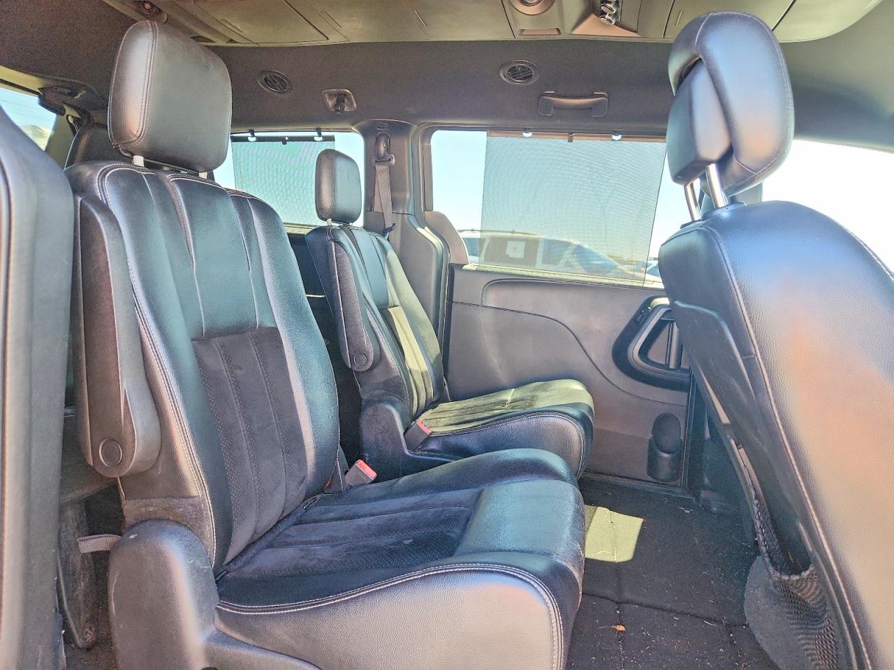 2015 Dodge Grand Caravan Sxt Black vin: 2C4RDGCG0FR729532