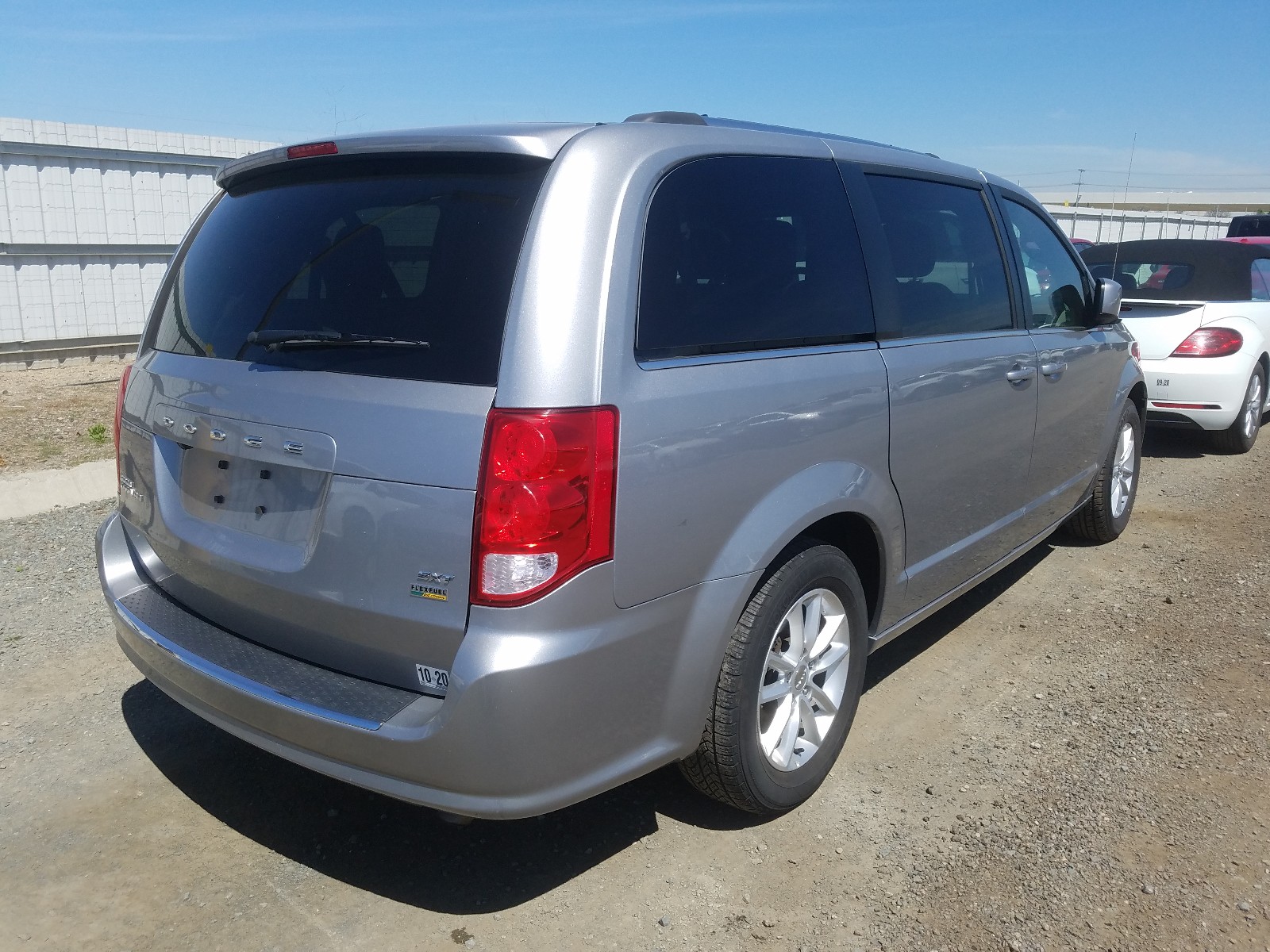 2018 Dodge Grand Caravan Sxt Gray vin: 2C4RDGCG0JR302232