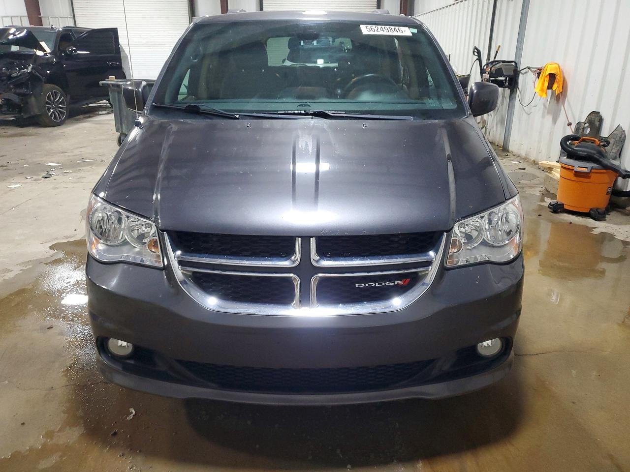 2018 Dodge Grand Caravan Sxt Charcoal vin: 2C4RDGCG0JR343430