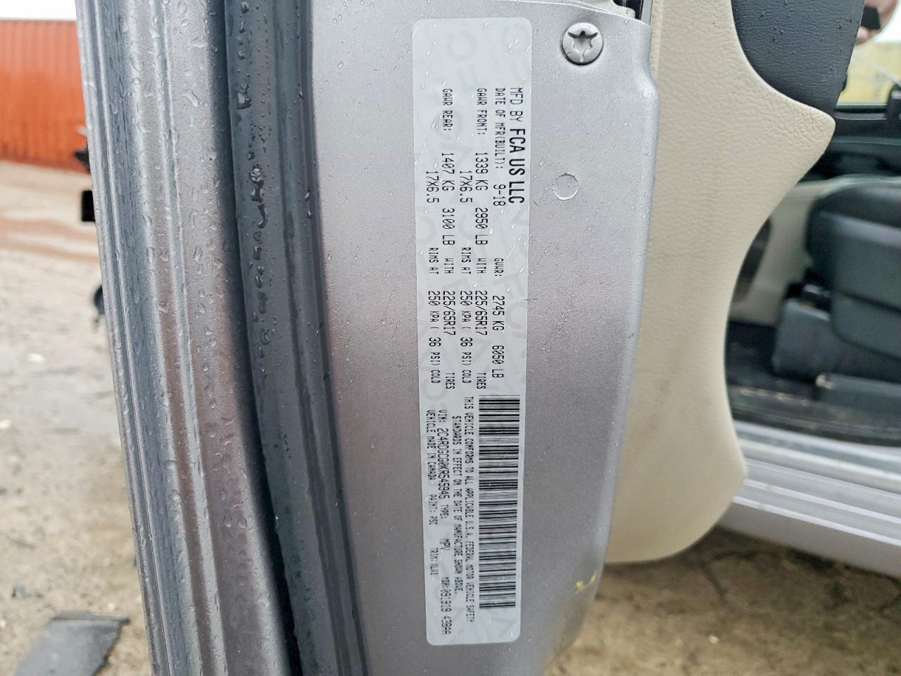 2019 Dodge Grand Caravan Sxt Silver vin: 2C4RDGCG0KR545945