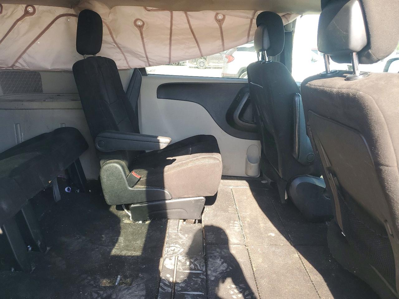 2012 Dodge Grand Caravan Sxt Угольный vin: 2C4RDGCG1CR115682