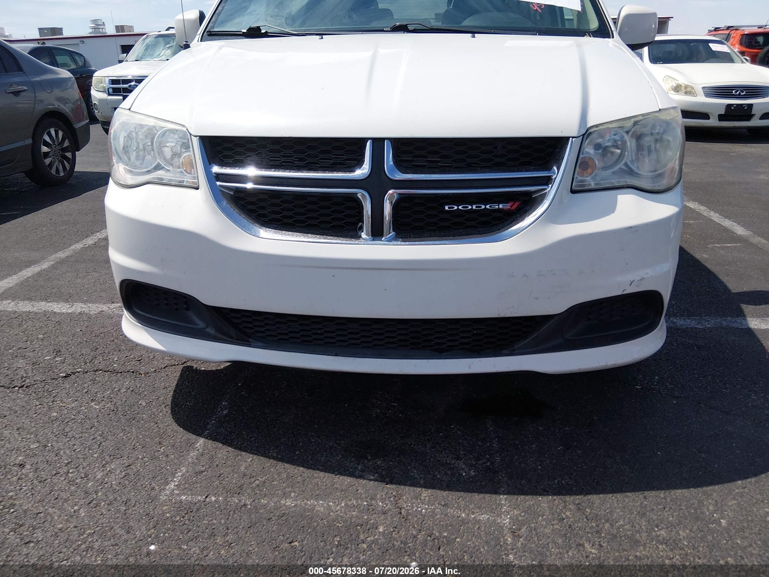 2012 Dodge Grand Caravan Sxt White vin: 2C4RDGCG1CR179849