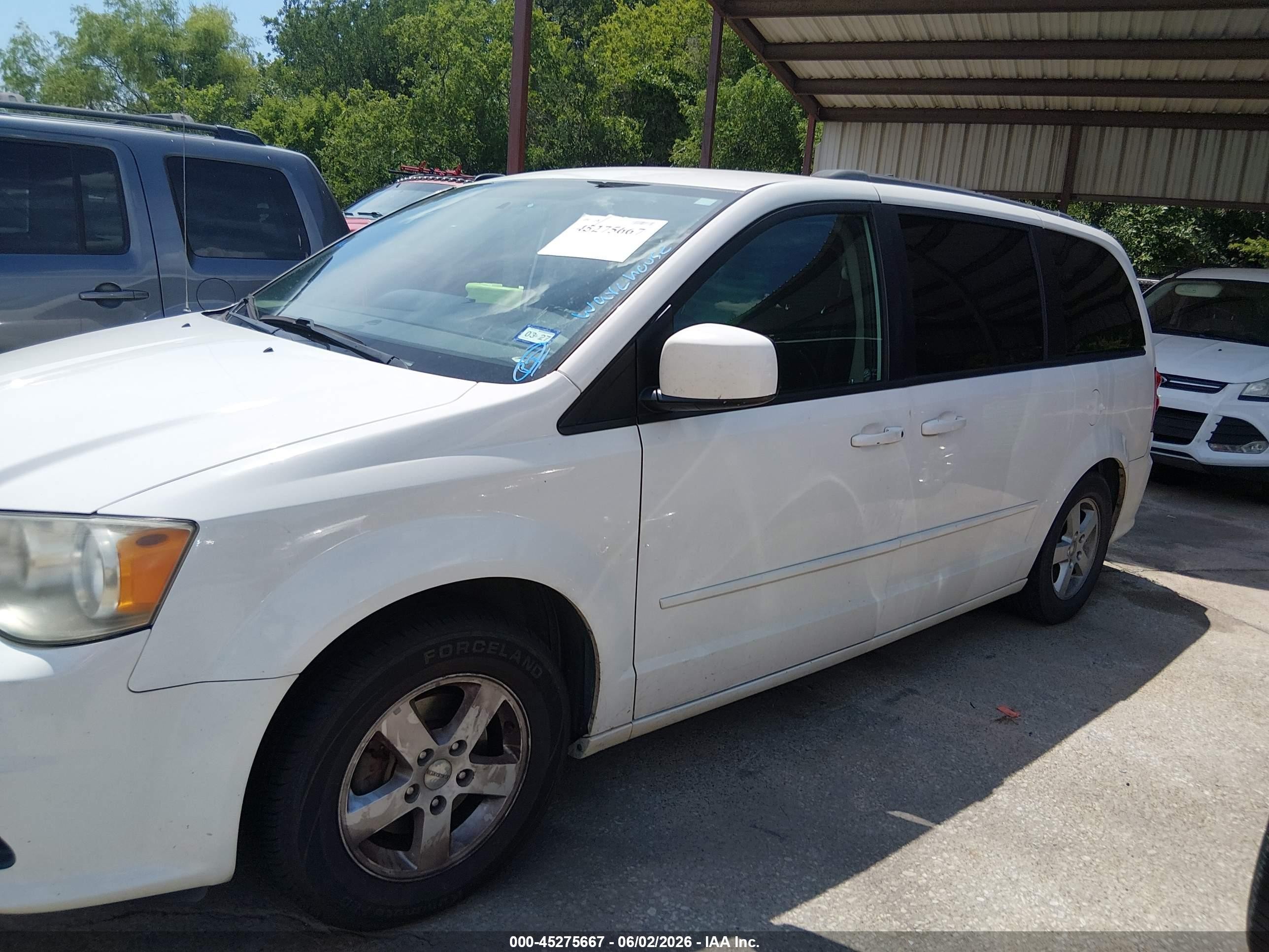 2012 Dodge Grand Caravan Sxt Белый vin: 2C4RDGCG1CR357274