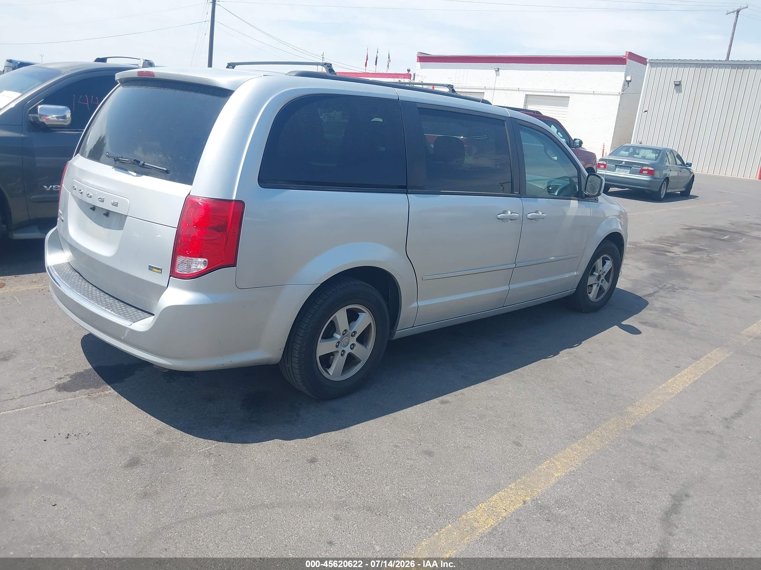 2012 Dodge Grand Caravan Sxt Silver vin: 2C4RDGCG1CR379078