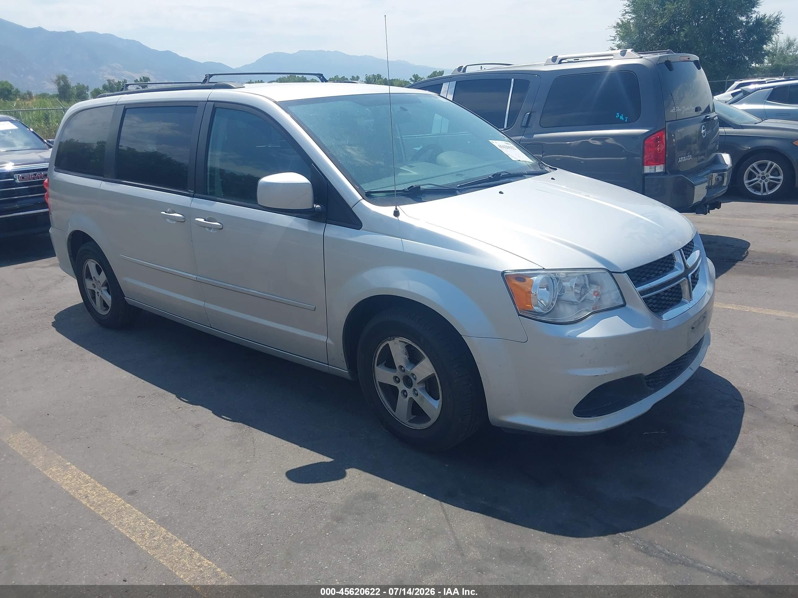 2012 Dodge Grand Caravan Sxt Silver vin: 2C4RDGCG1CR379078