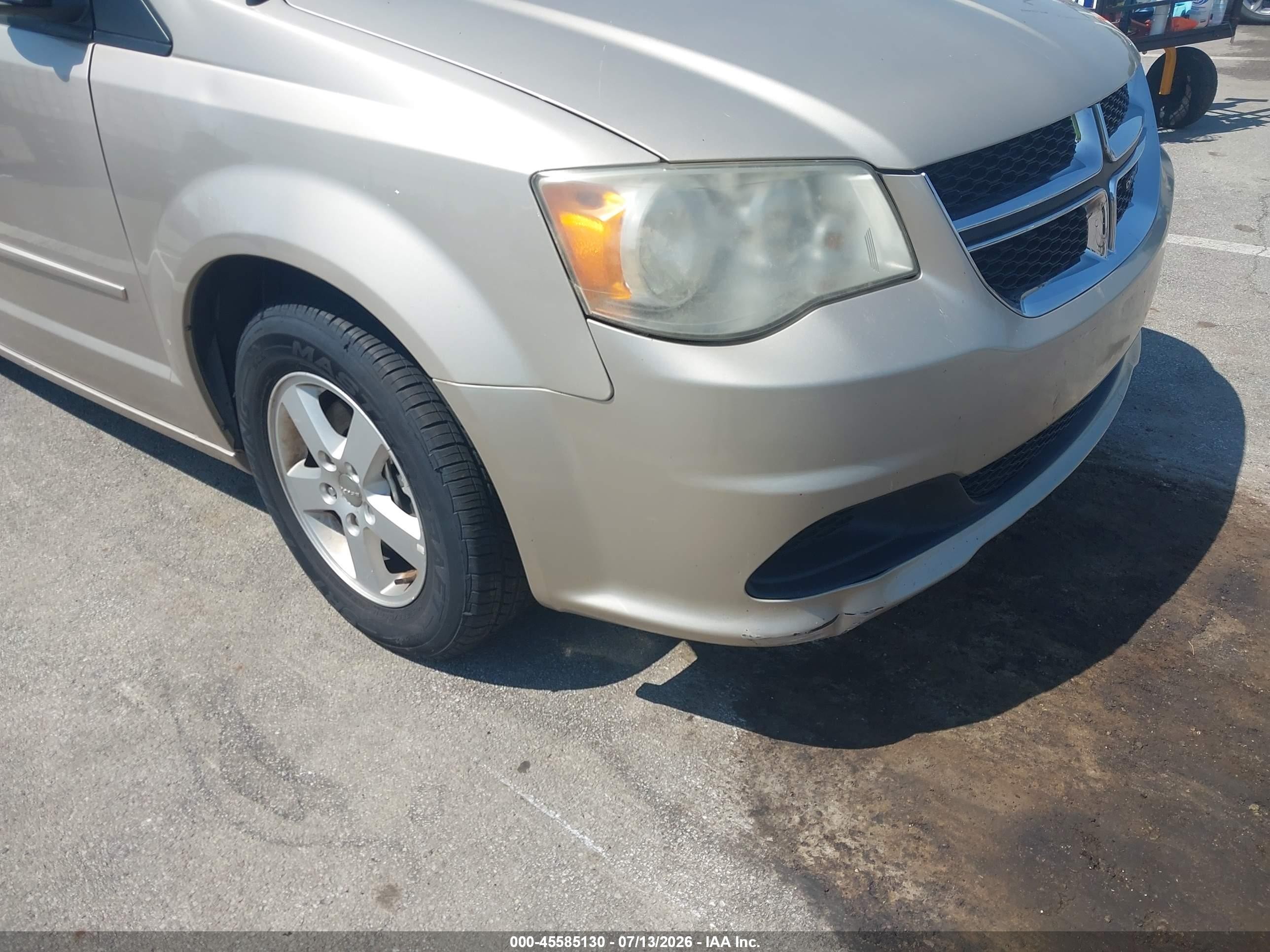 2013 Dodge Grand Caravan Sxt Tan vin: 2C4RDGCG1DR554060
