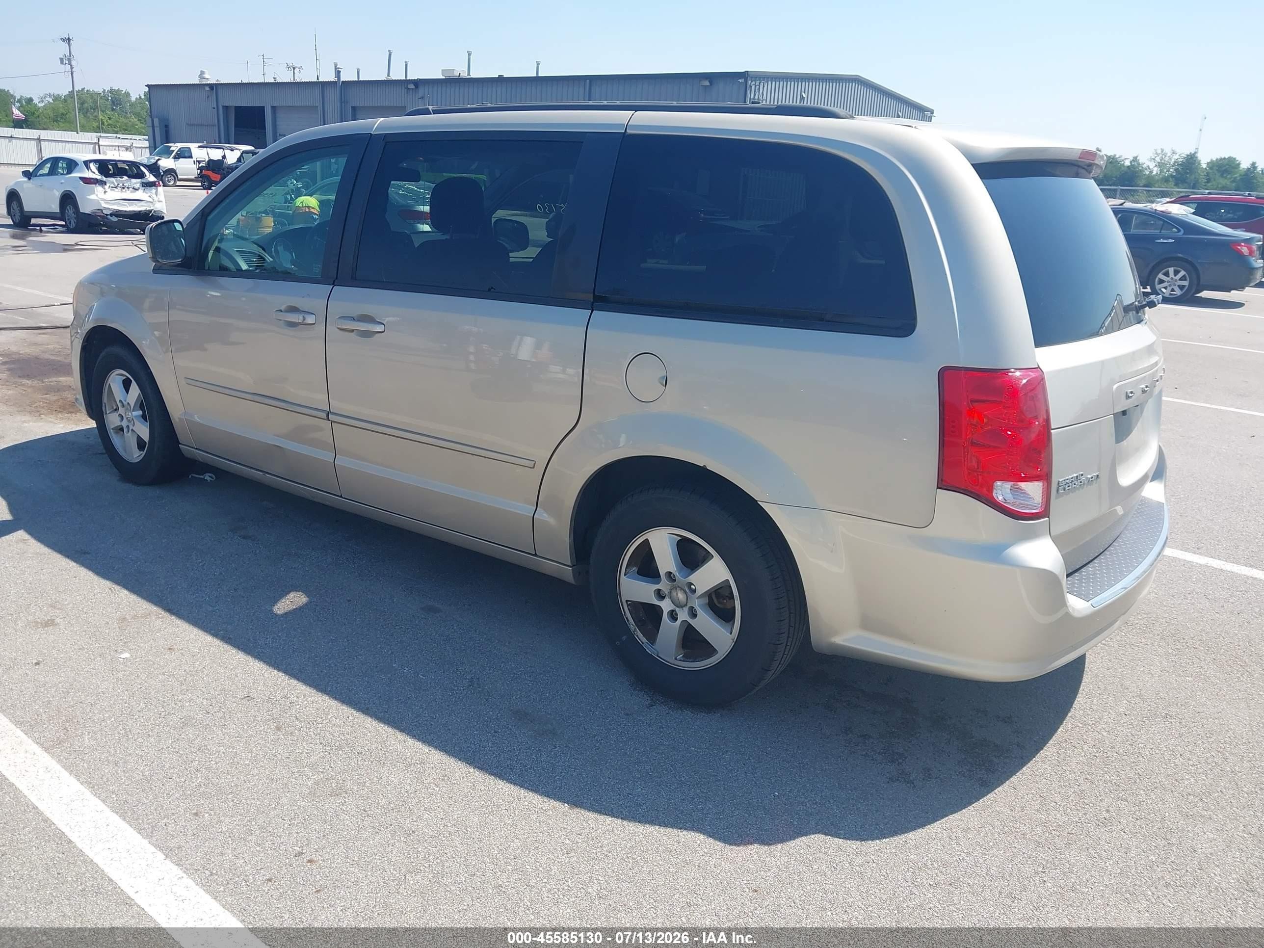 2013 Dodge Grand Caravan Sxt Tan vin: 2C4RDGCG1DR554060