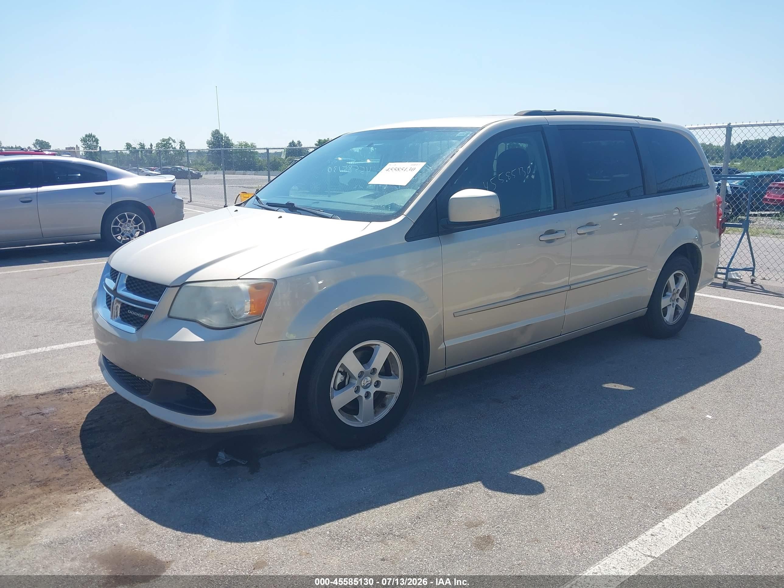 2013 Dodge Grand Caravan Sxt Tan vin: 2C4RDGCG1DR554060
