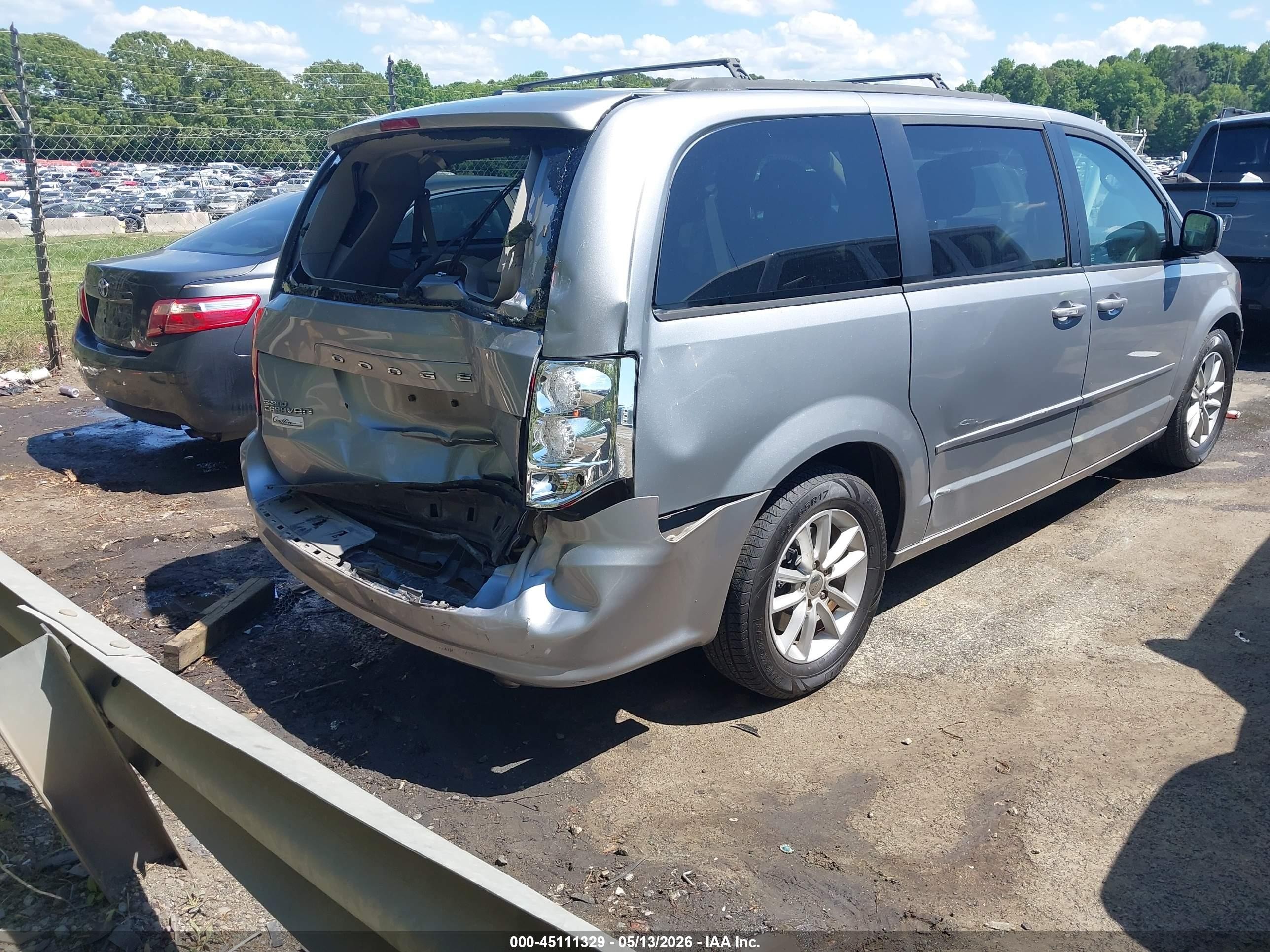 2013 Dodge Grand Caravan Sxt Silver vin: 2C4RDGCG1DR676112