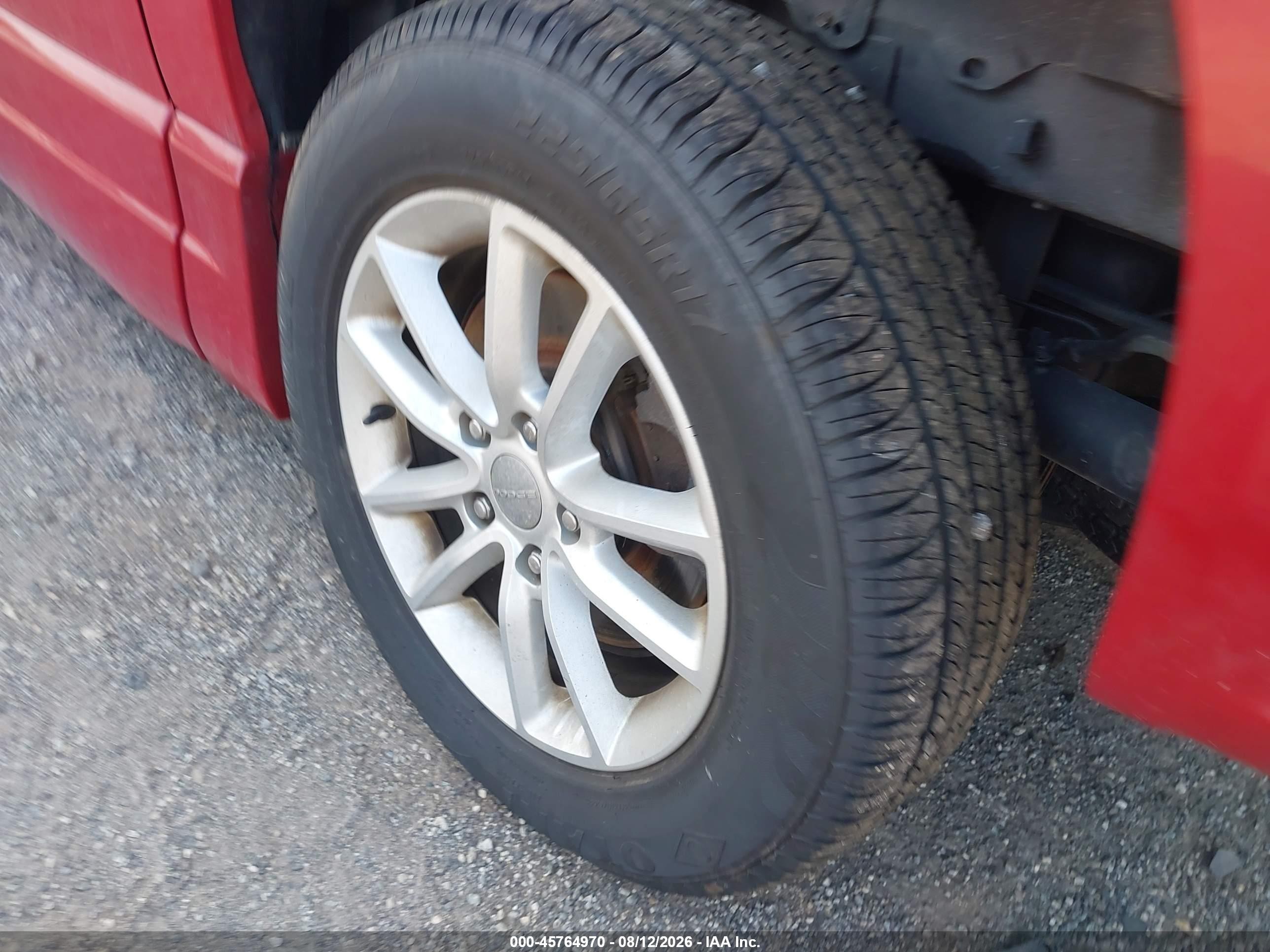 2013 Dodge Grand Caravan Sxt Red vin: 2C4RDGCG1DR685747