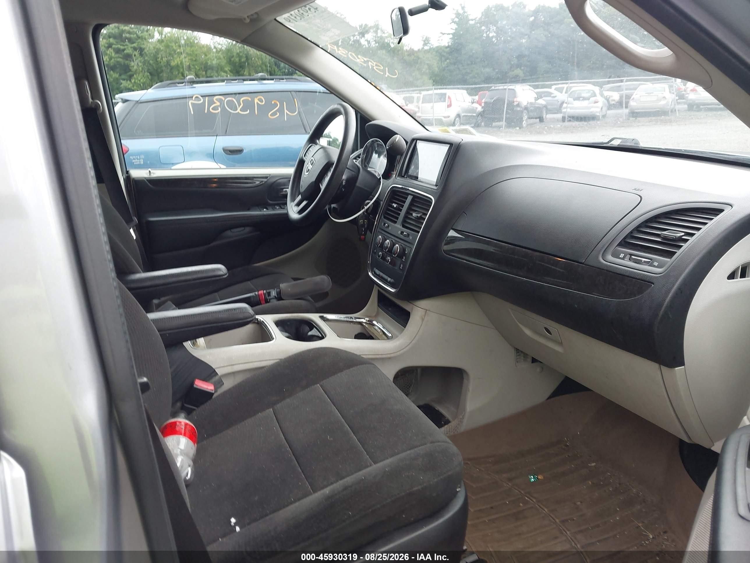 2013 Dodge Grand Caravan Sxt Silver vin: 2C4RDGCG1DR695906