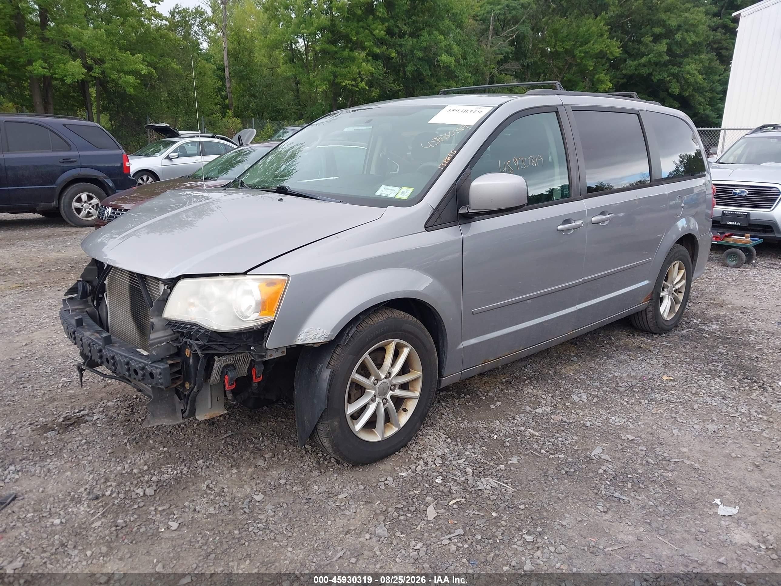 2013 Dodge Grand Caravan Sxt Silver vin: 2C4RDGCG1DR695906