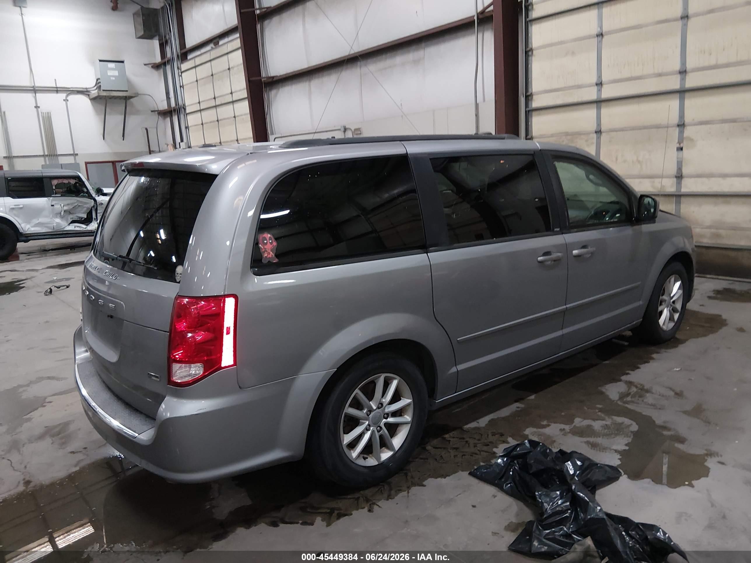 2013 Dodge Grand Caravan Sxt Silver vin: 2C4RDGCG1DR717757