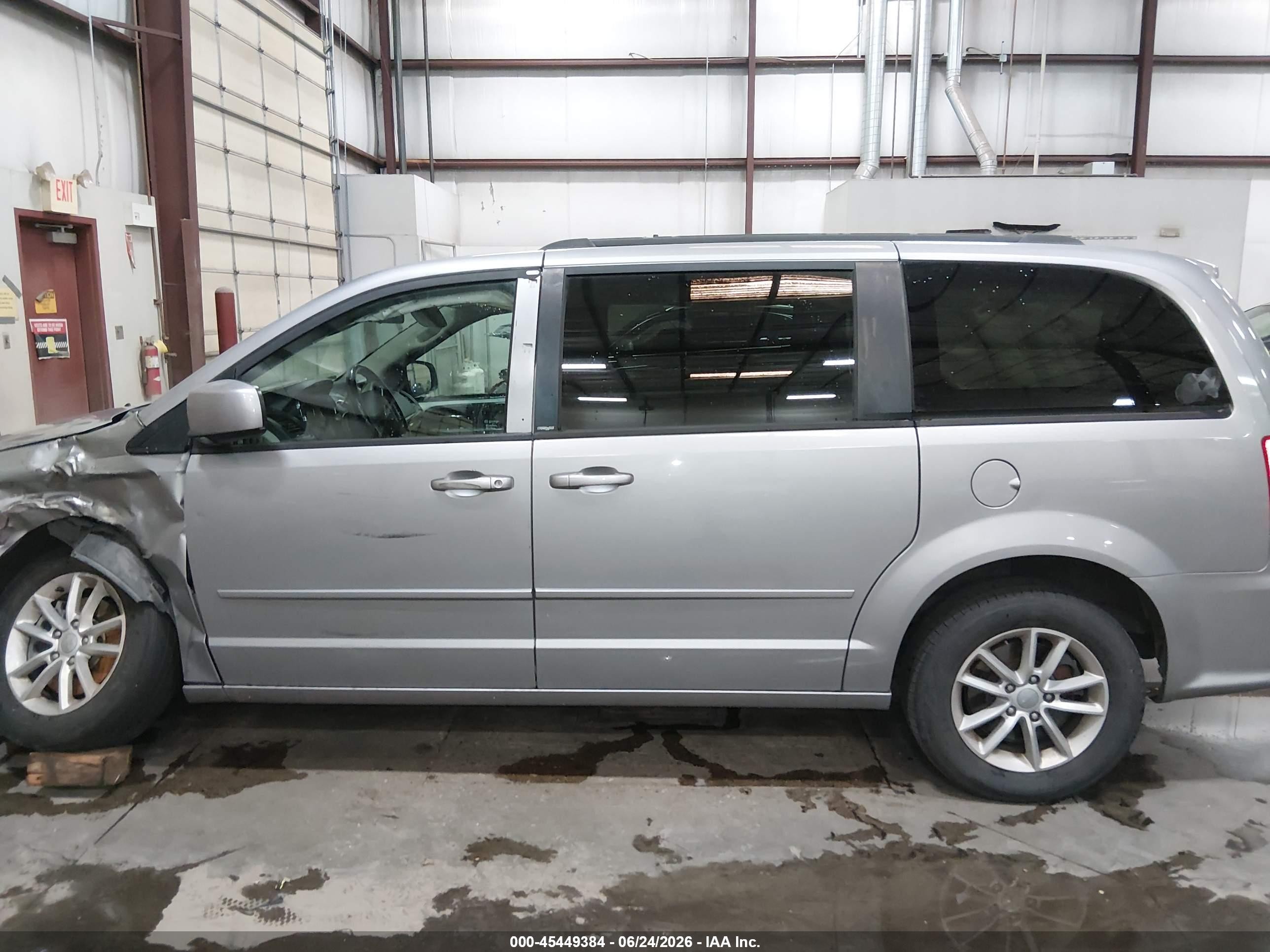 2013 Dodge Grand Caravan Sxt Silver vin: 2C4RDGCG1DR717757