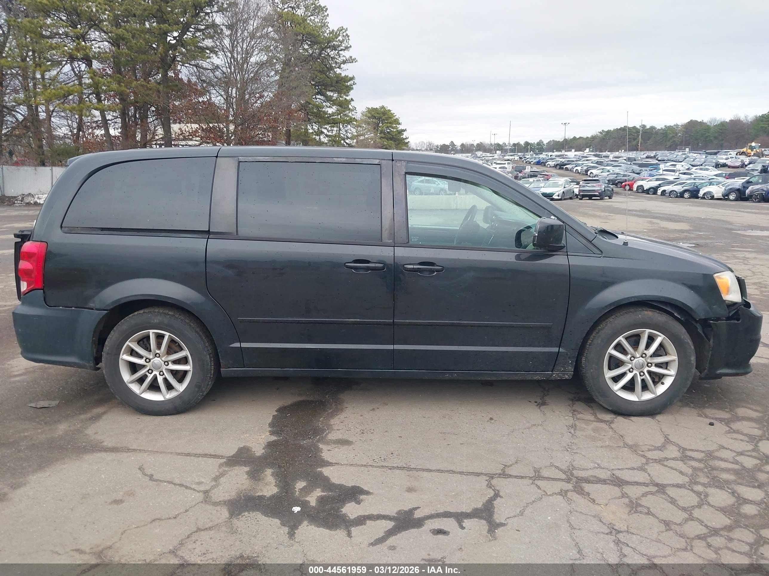 2013 Dodge Grand Caravan Sxt Black vin: 2C4RDGCG1DR771768