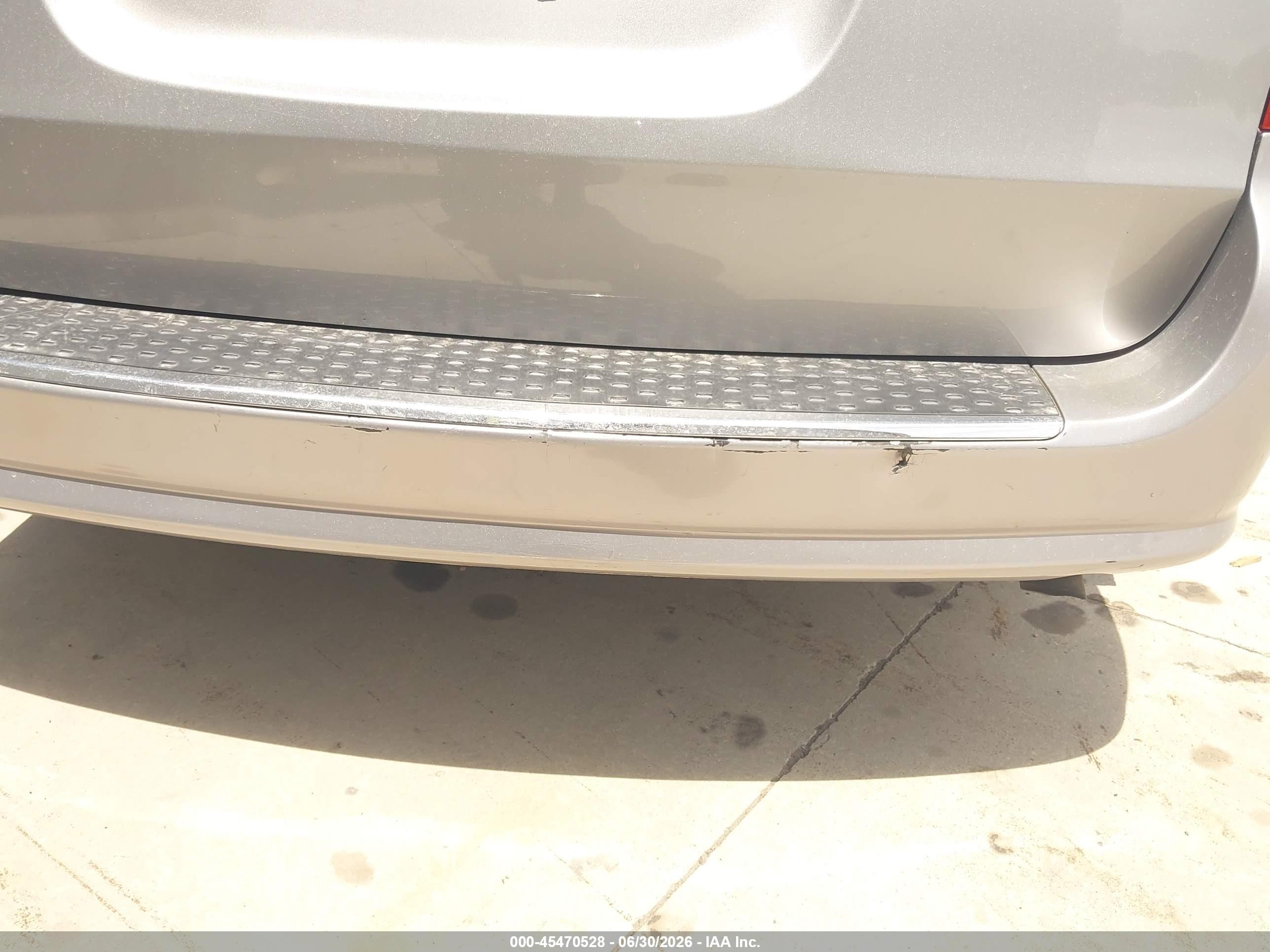 2013 Dodge Grand Caravan Sxt Silver vin: 2C4RDGCG1DR804493