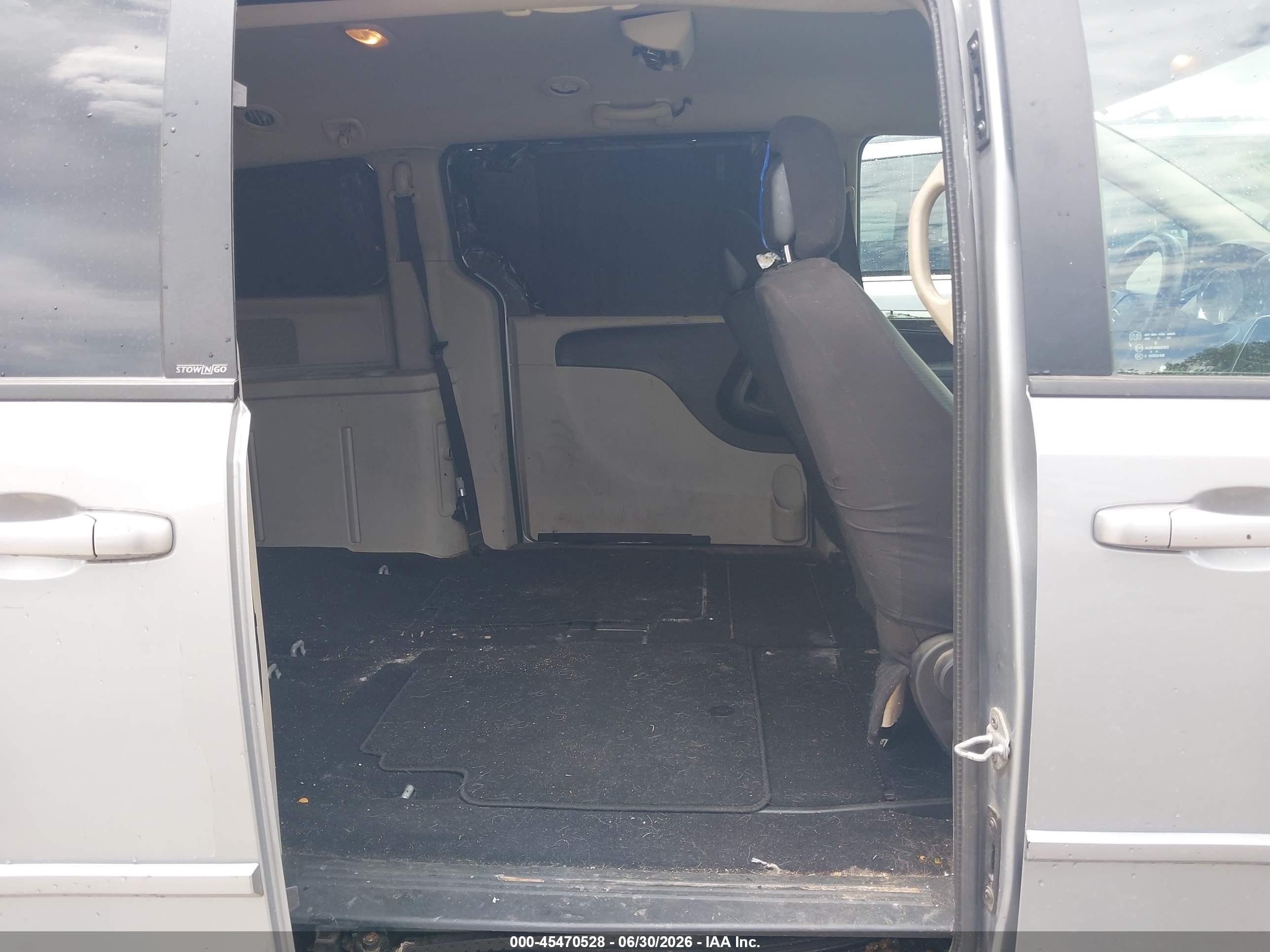 2013 Dodge Grand Caravan Sxt Silver vin: 2C4RDGCG1DR804493