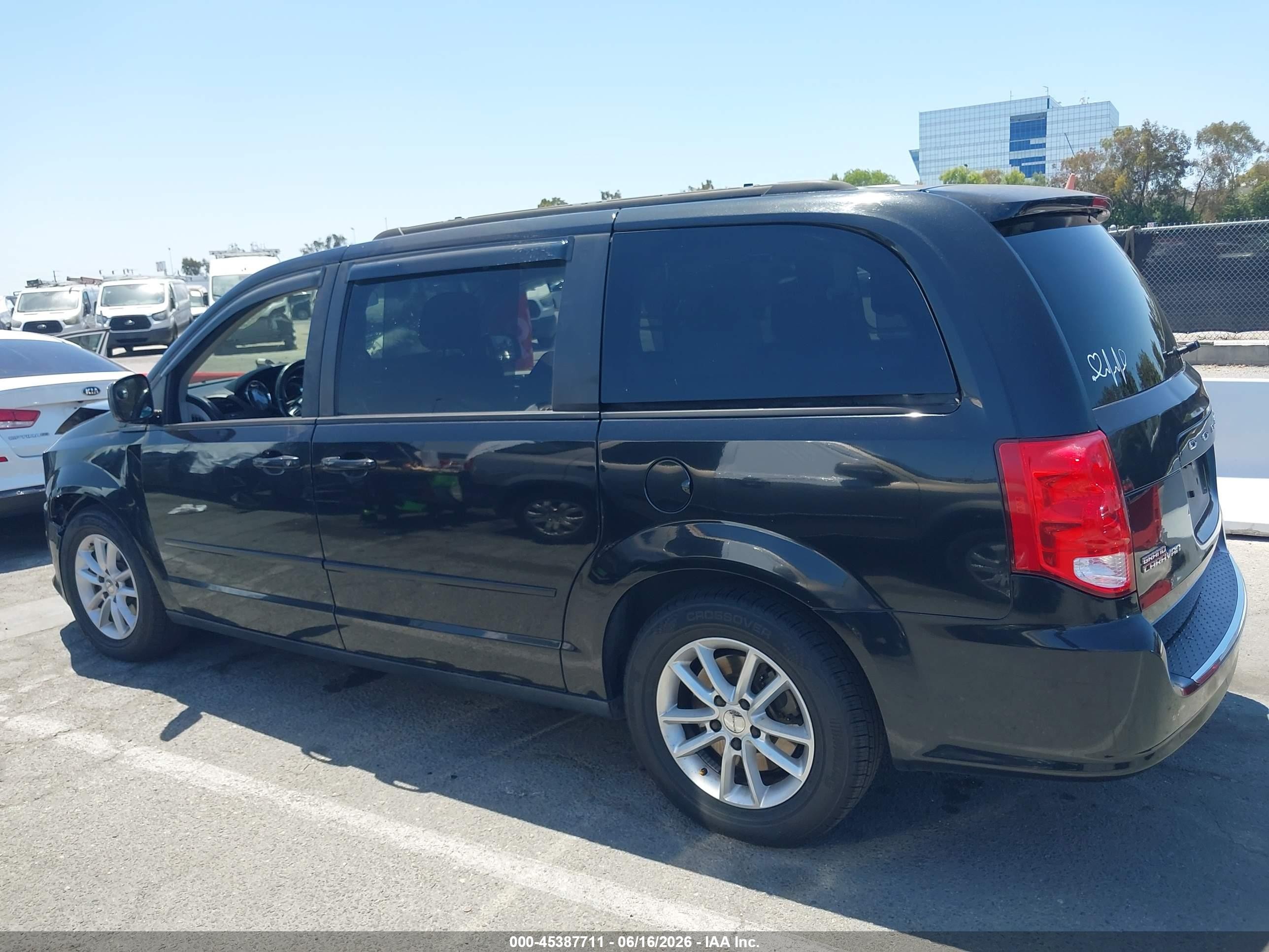 2013 Dodge Grand Caravan Sxt Black vin: 2C4RDGCG1DR820371