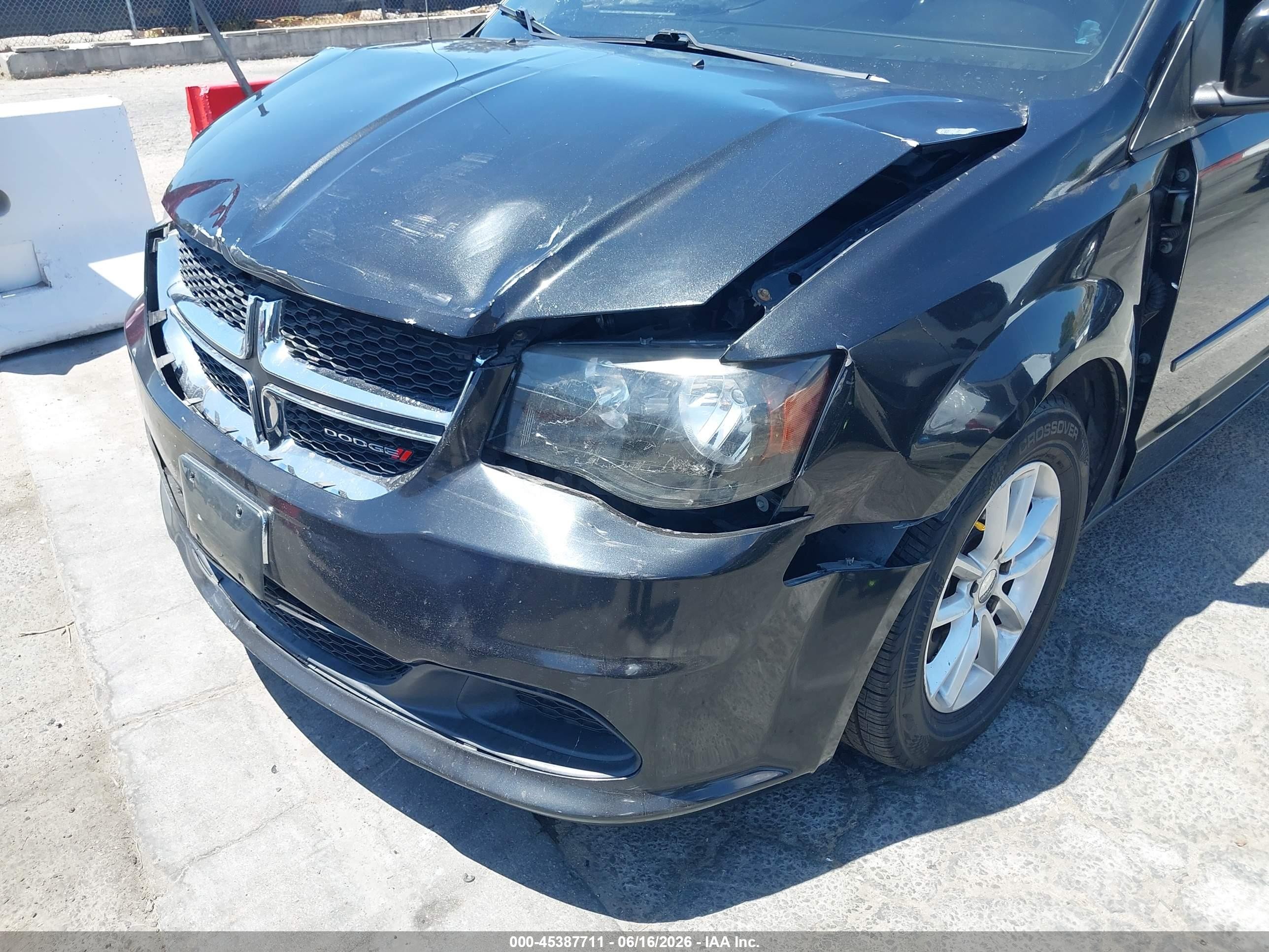 2013 Dodge Grand Caravan Sxt Black vin: 2C4RDGCG1DR820371