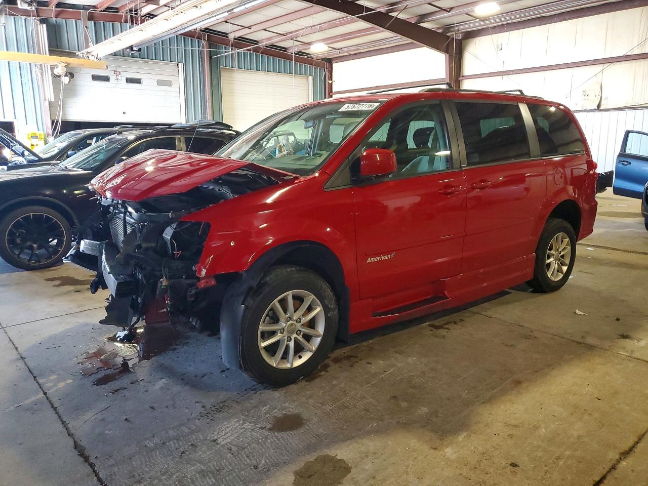2014 Dodge Grand Caravan Sxt Red vin: 2C4RDGCG1ER120500