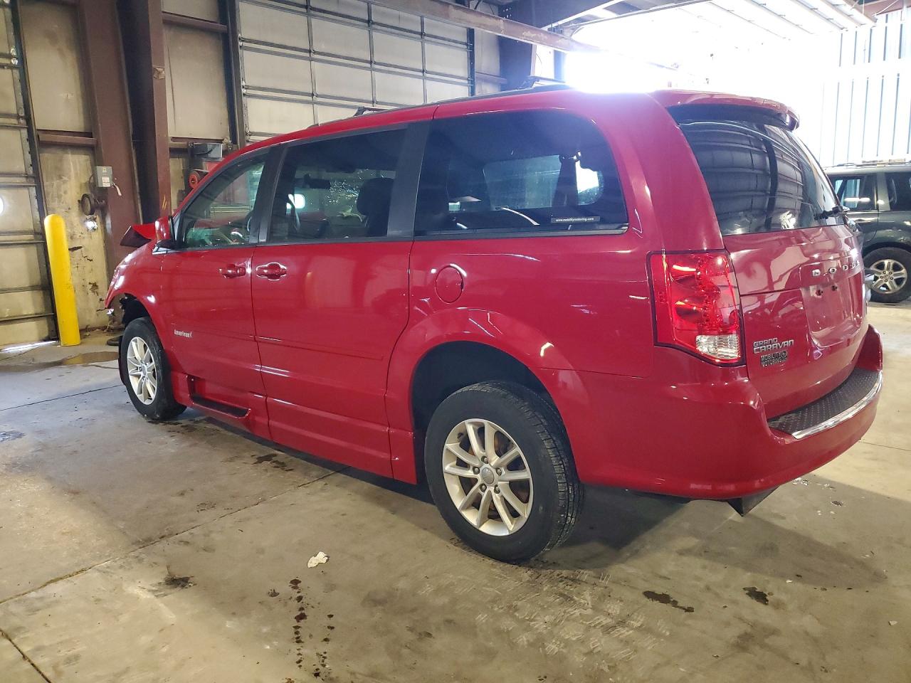 2014 Dodge Grand Caravan Sxt Red vin: 2C4RDGCG1ER120500