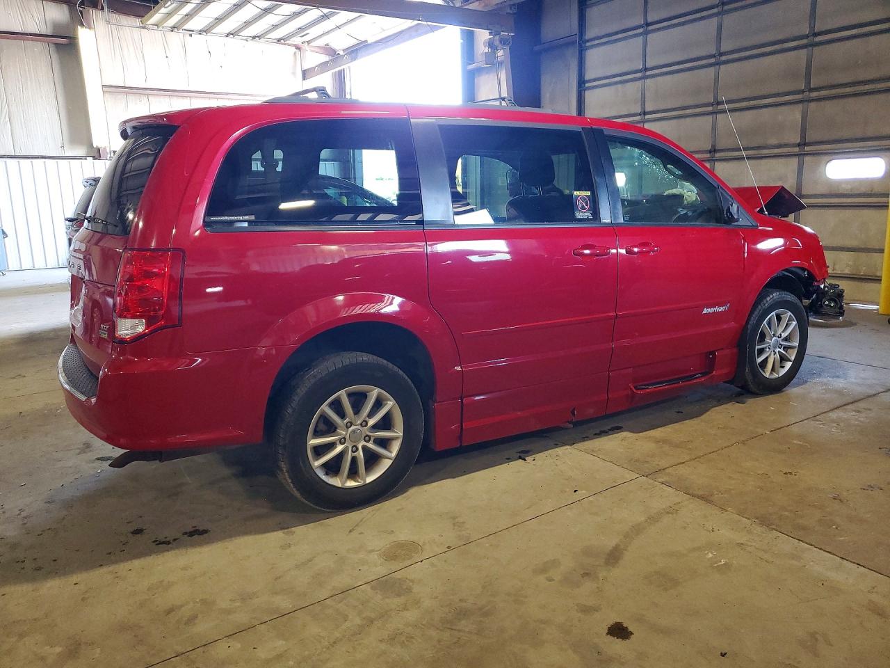 2014 Dodge Grand Caravan Sxt Red vin: 2C4RDGCG1ER120500