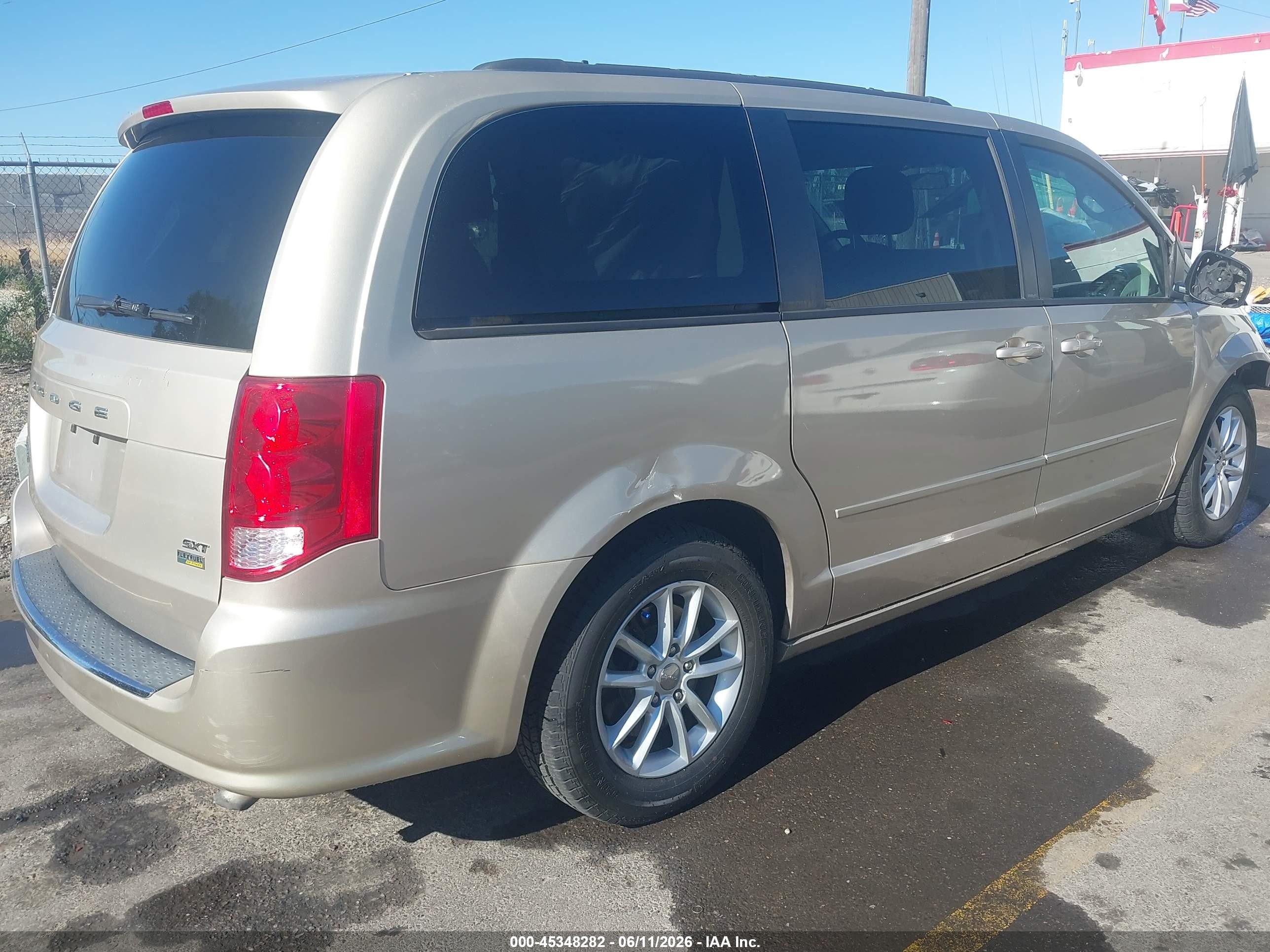 2014 Dodge Grand Caravan Sxt Gold vin: 2C4RDGCG1ER154923