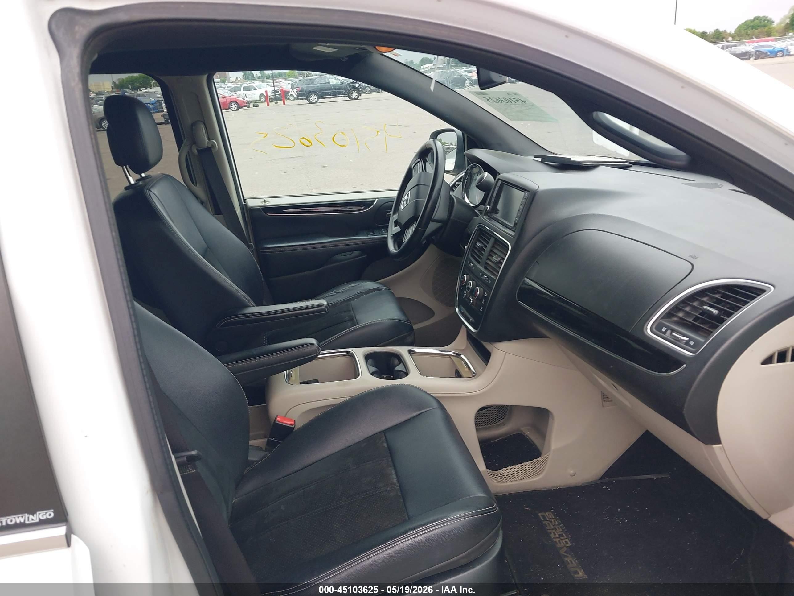 2014 Dodge Grand Caravan Sxt 30th Anniversary White vin: 2C4RDGCG1ER194032