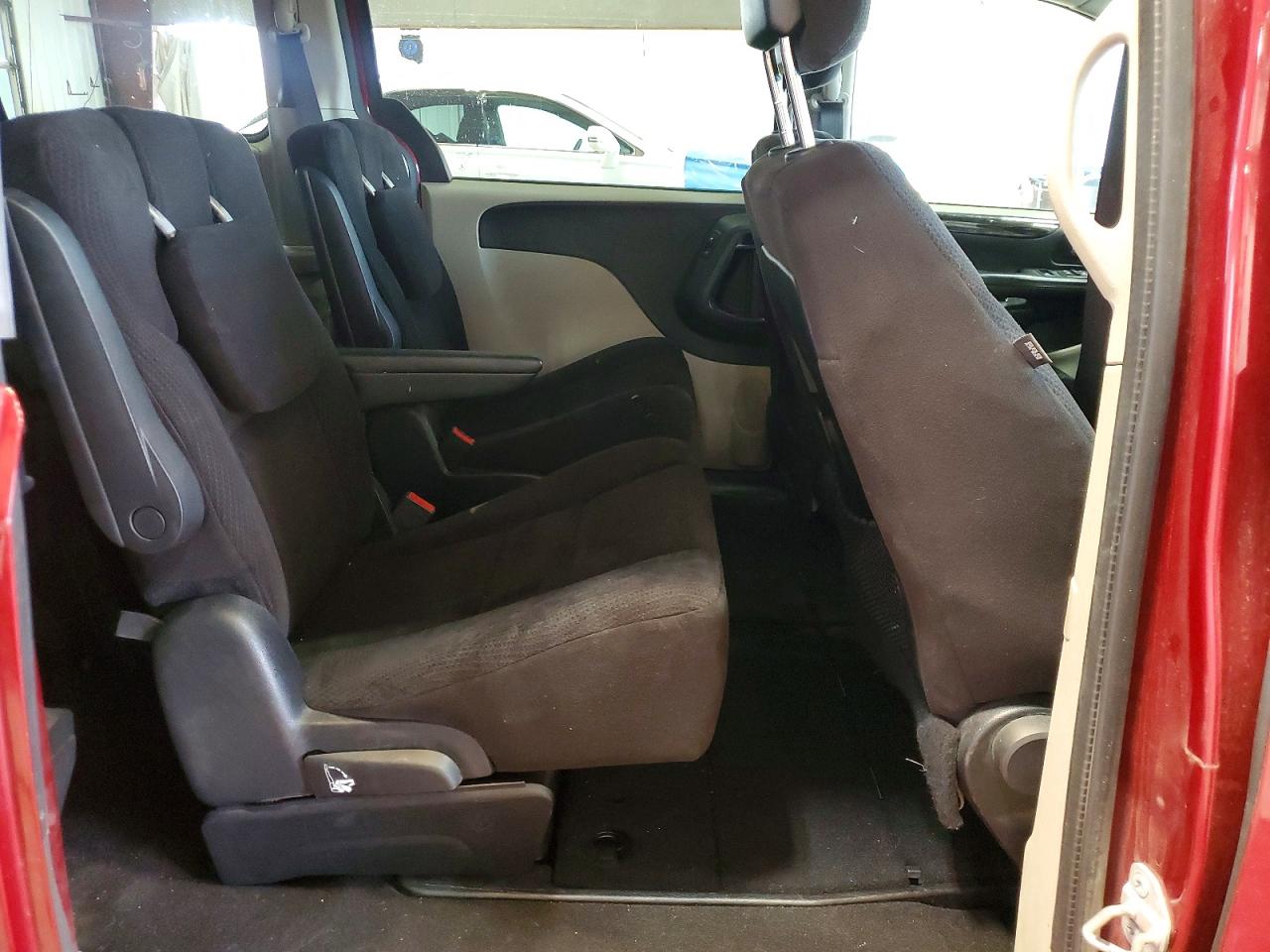 2014 Dodge Grand Caravan Sxt Red vin: 2C4RDGCG1ER264029