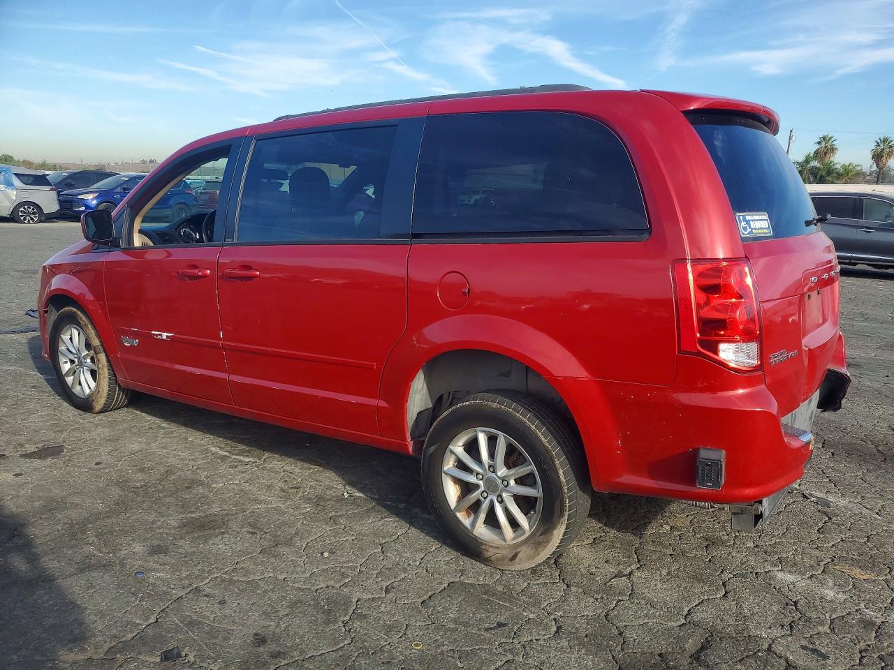 2014 Dodge Grand Caravan Sxt Burgundy vin: 2C4RDGCG1ER267075