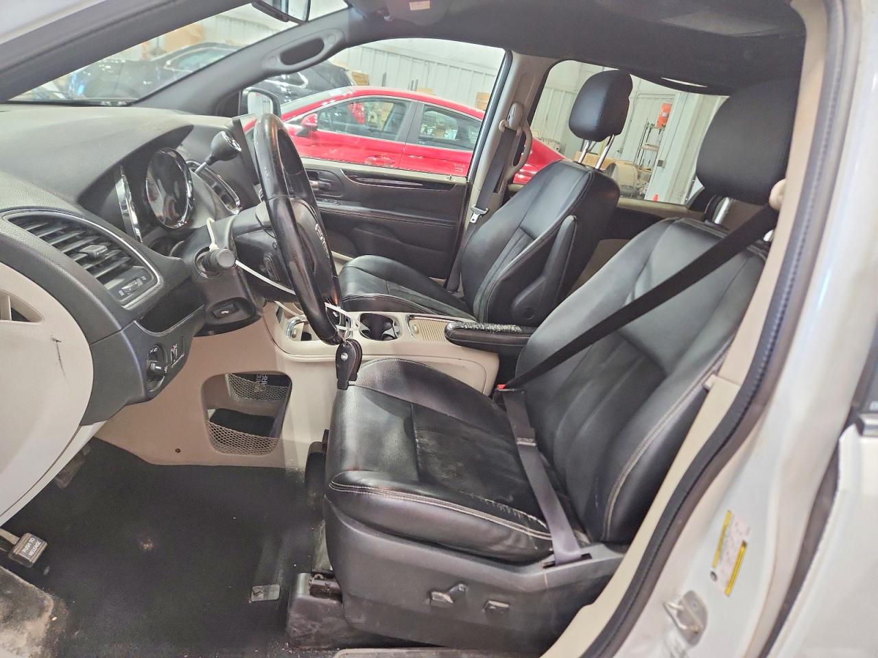 2014 Dodge Grand Caravan Sxt White vin: 2C4RDGCG1ER275483