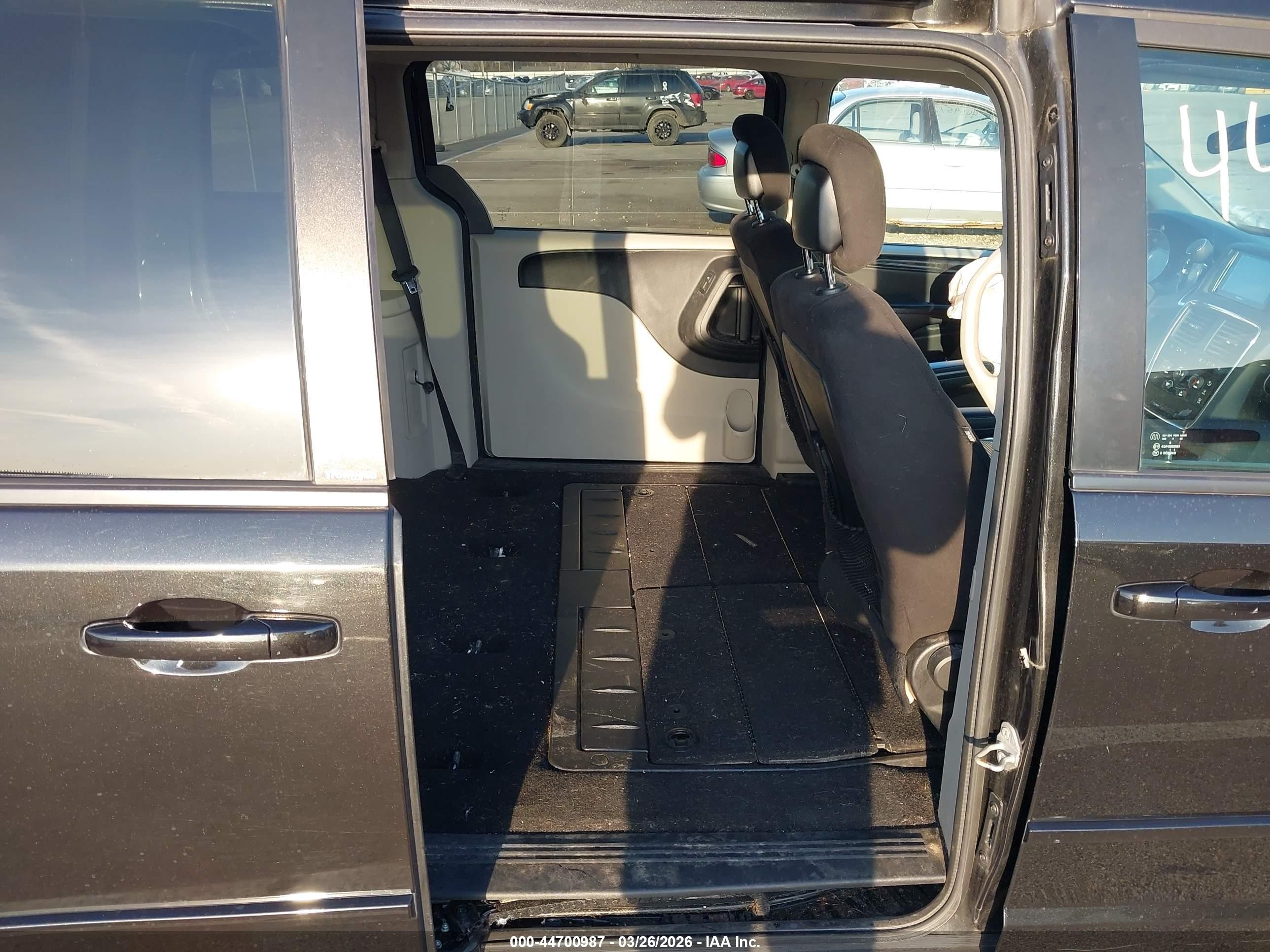 2014 Dodge Grand Caravan Sxt Black vin: 2C4RDGCG1ER276181