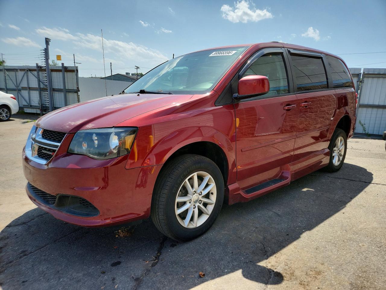 2014 Dodge Grand Caravan Sxt Red vin: 2C4RDGCG1ER334841
