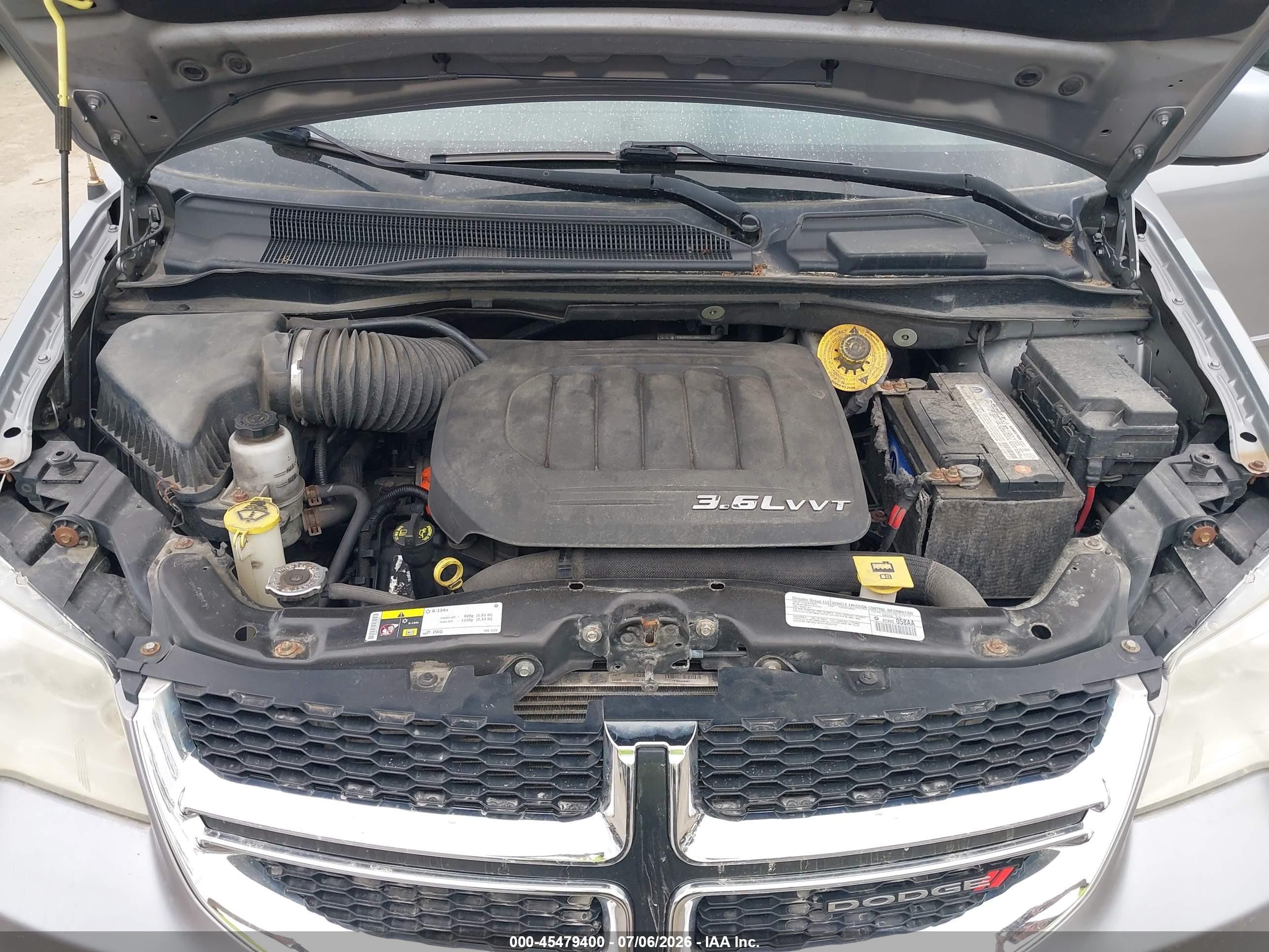 2014 Dodge Grand Caravan Sxt Silver vin: 2C4RDGCG1ER356550