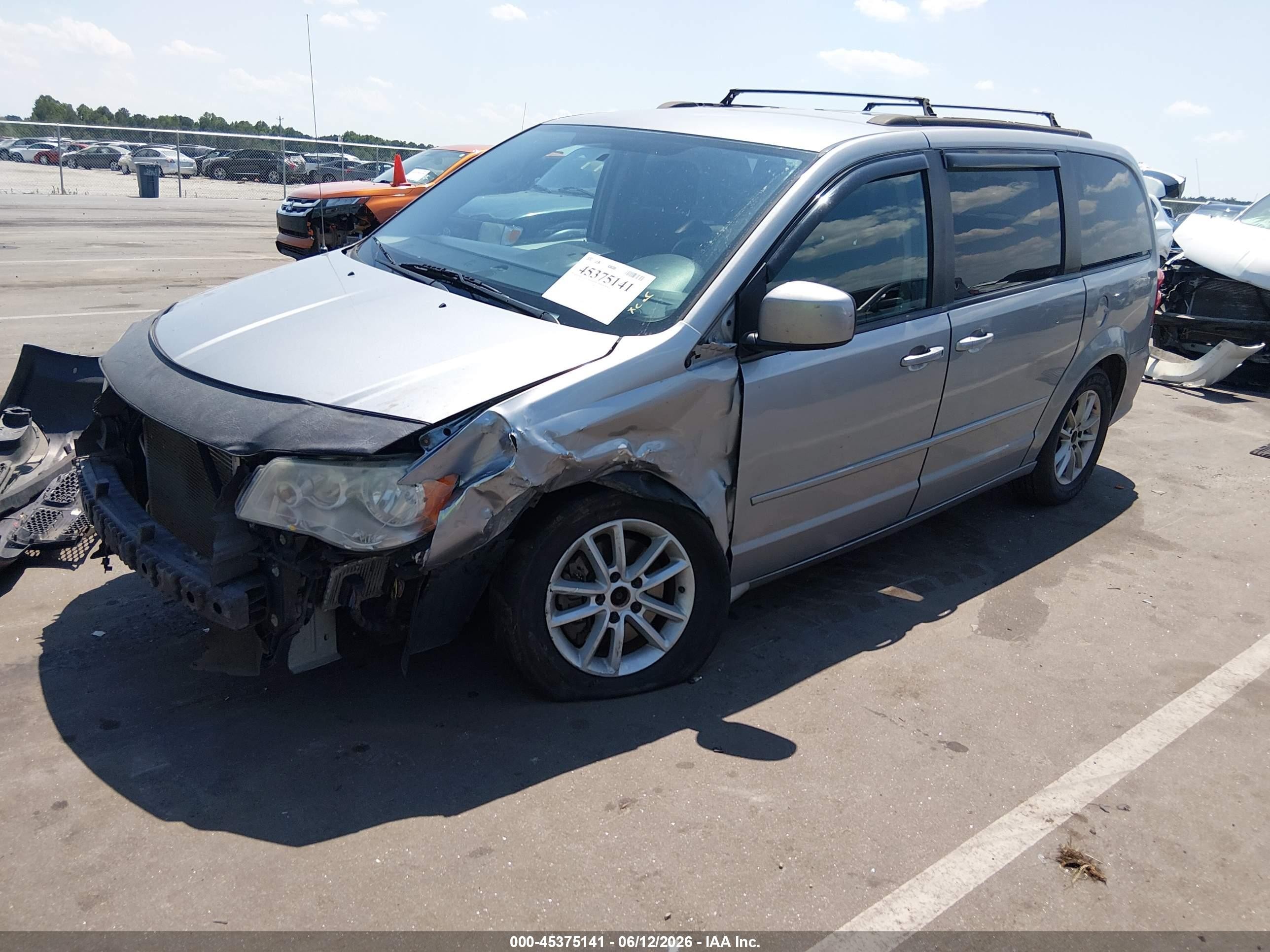 2014 Dodge Grand Caravan Sxt Silver vin: 2C4RDGCG1ER391184