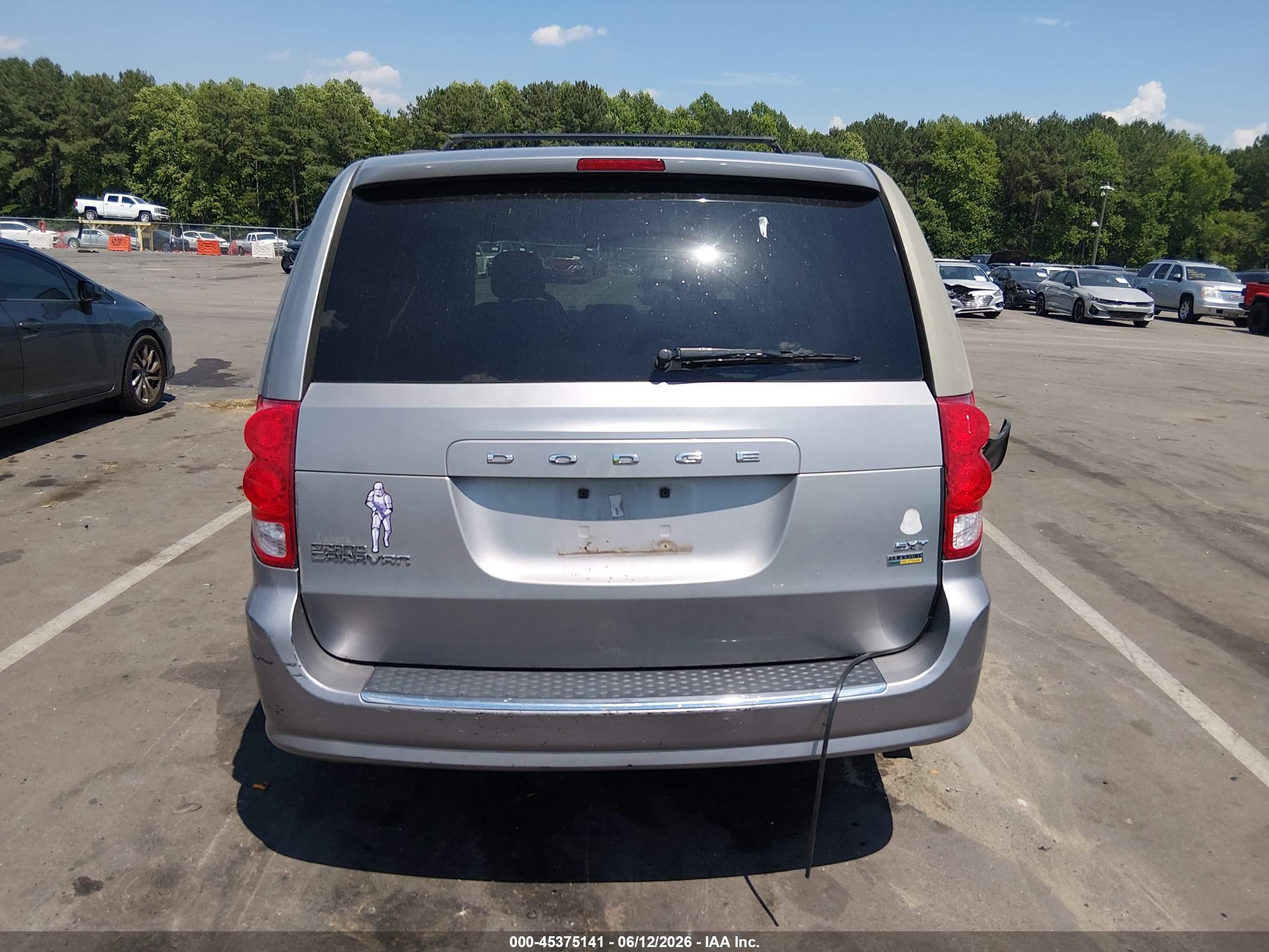 2014 Dodge Grand Caravan Sxt Silver vin: 2C4RDGCG1ER391184