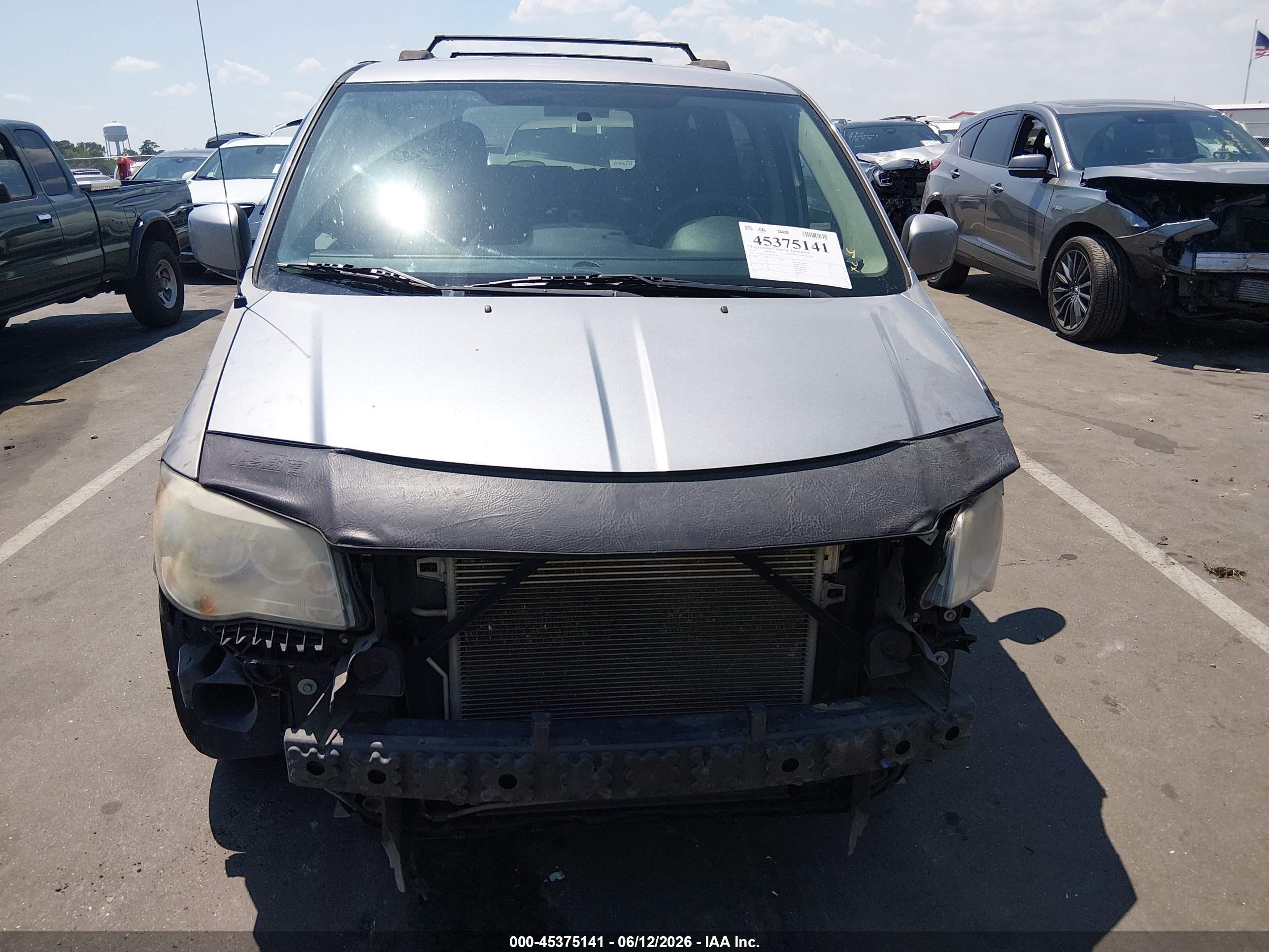 2014 Dodge Grand Caravan Sxt Silver vin: 2C4RDGCG1ER391184