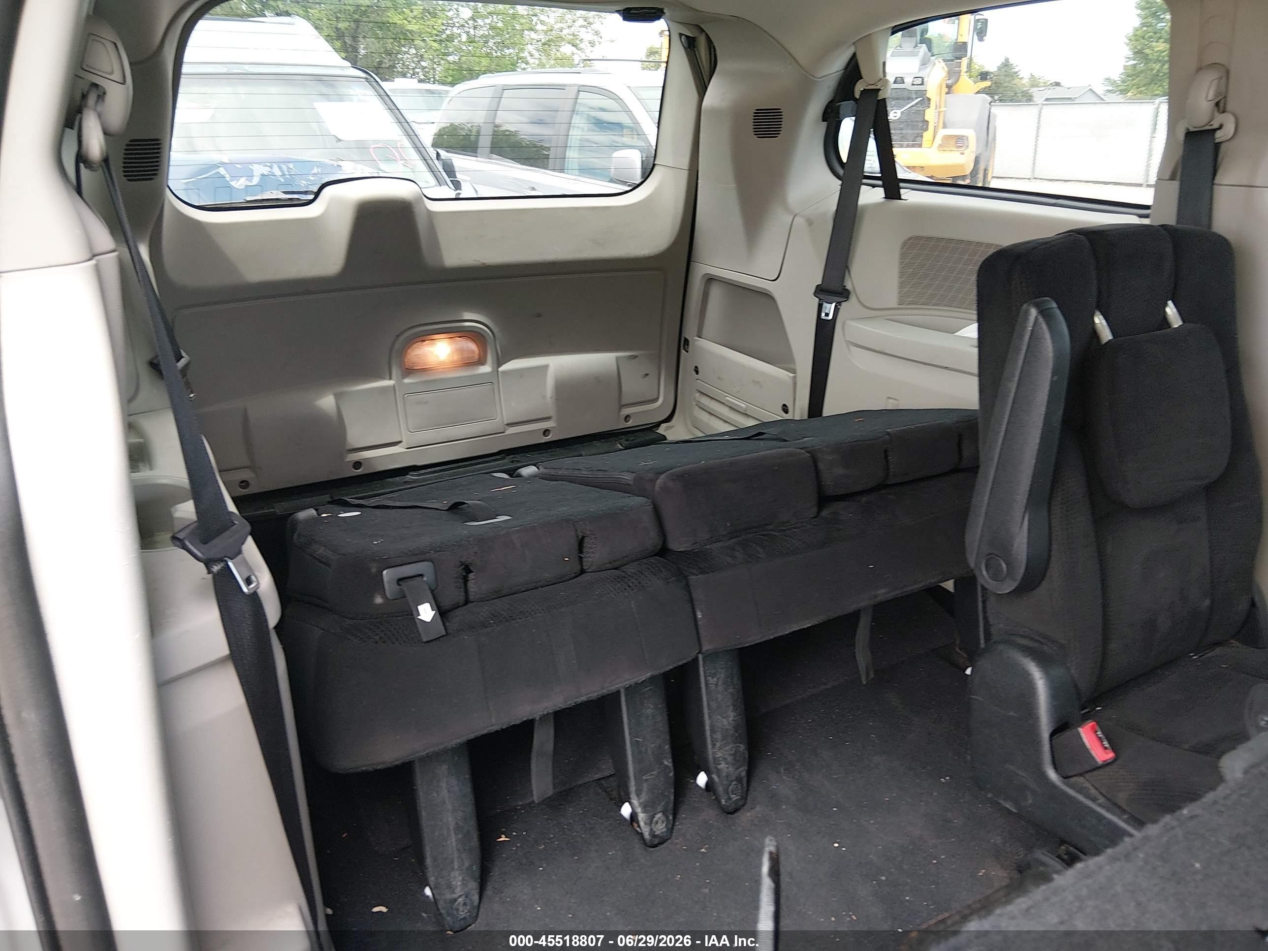 2014 Dodge Grand Caravan Sxt White vin: 2C4RDGCG1ER429058