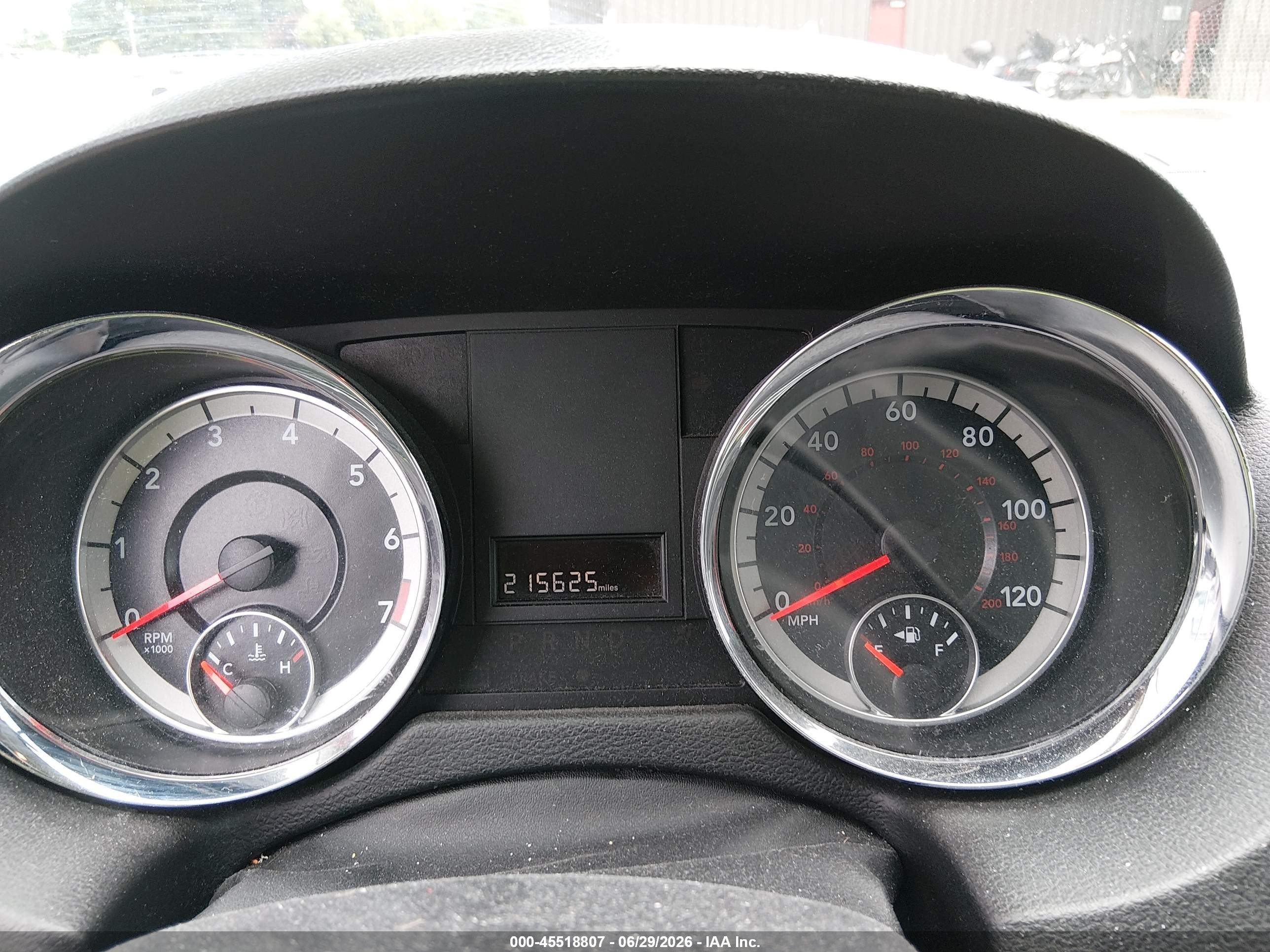 2014 Dodge Grand Caravan Sxt White vin: 2C4RDGCG1ER429058
