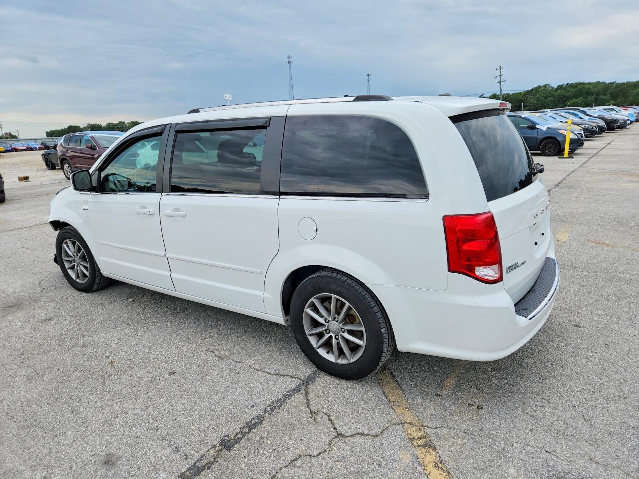2014 Dodge Grand Caravan Sxt White vin: 2C4RDGCG1ER452081