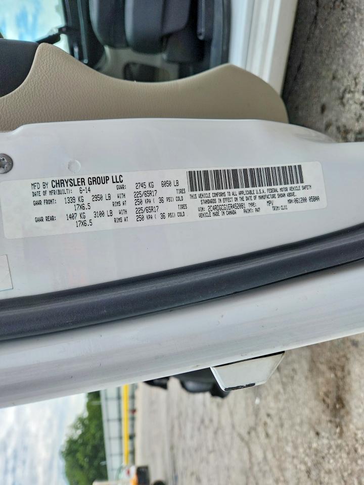2014 Dodge Grand Caravan Sxt White vin: 2C4RDGCG1ER452081