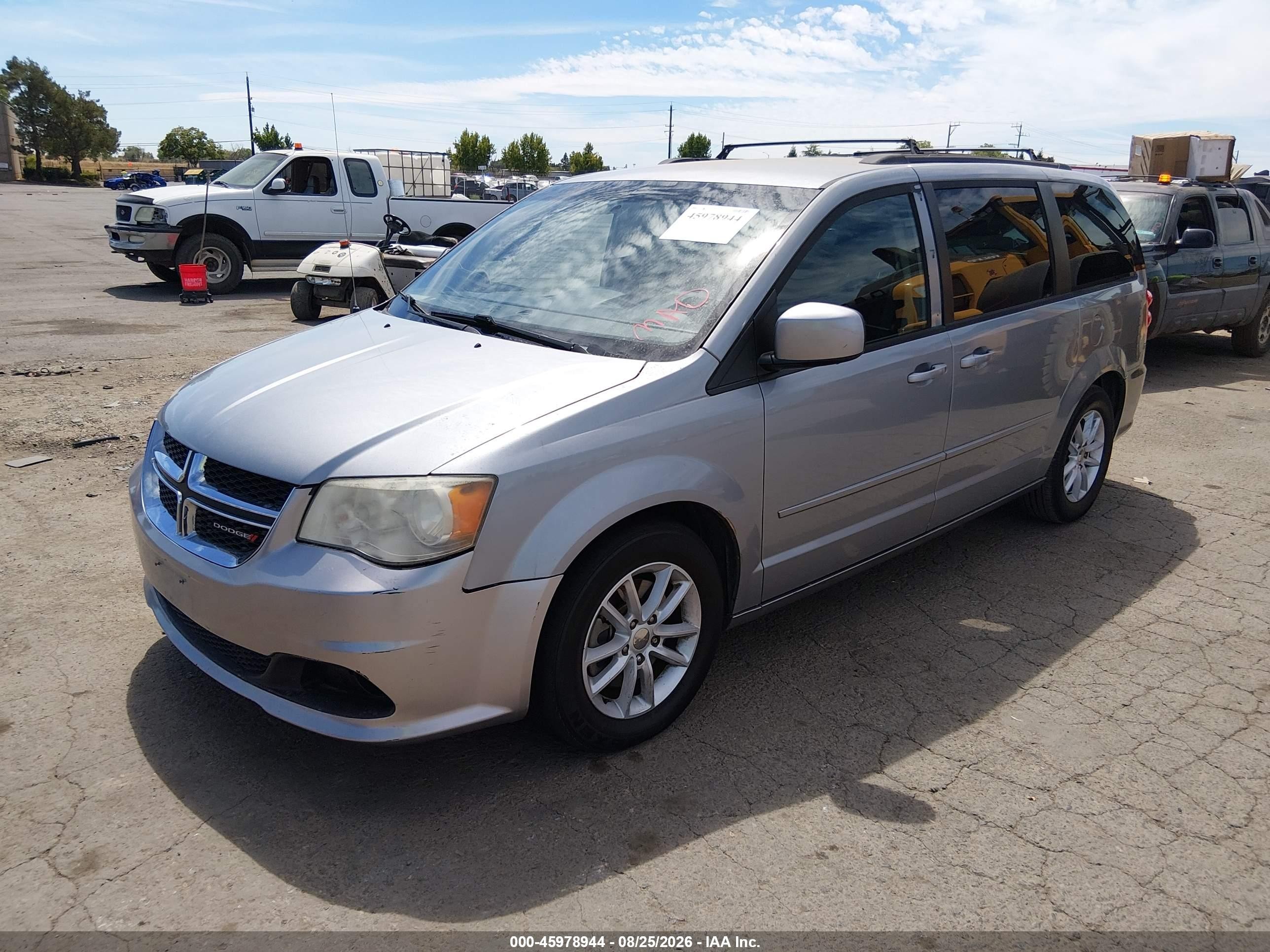 2014 Dodge Grand Caravan Sxt Silver vin: 2C4RDGCG1ER478647