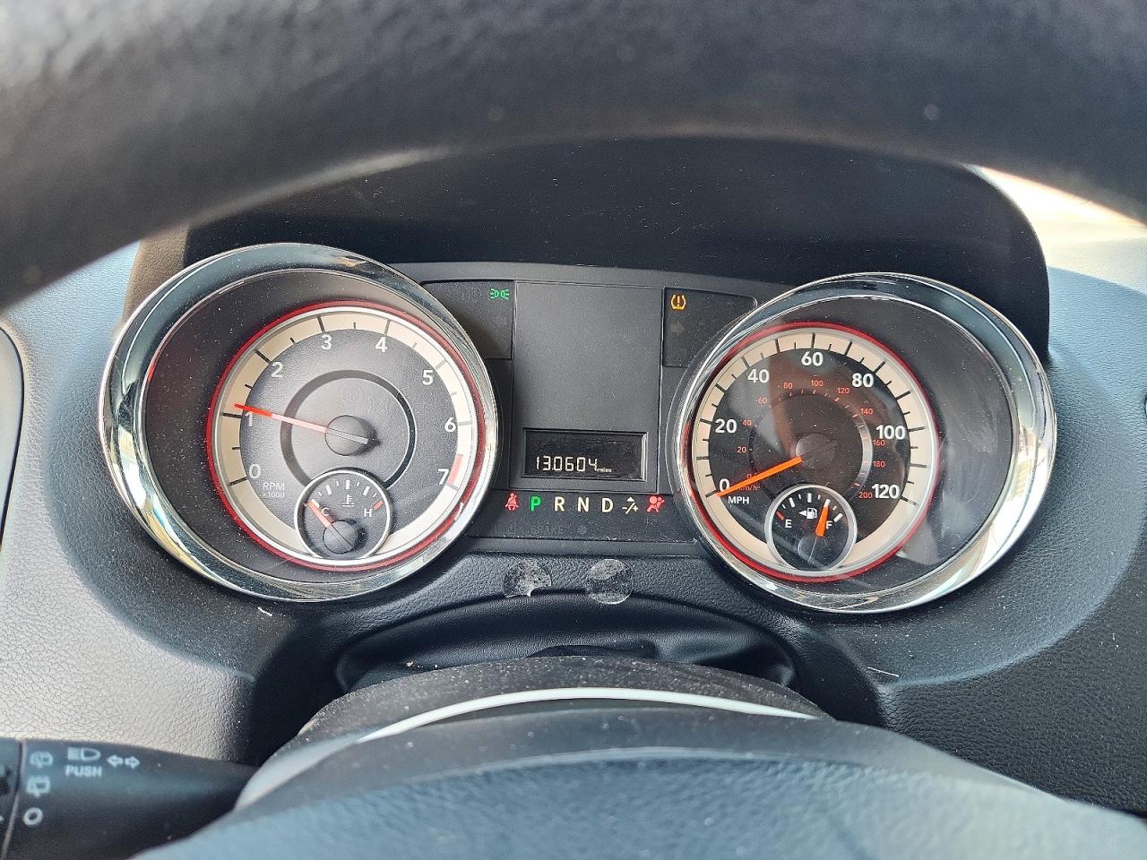 2015 Dodge Grand Caravan Sxt Белый vin: 2C4RDGCG1FR548326